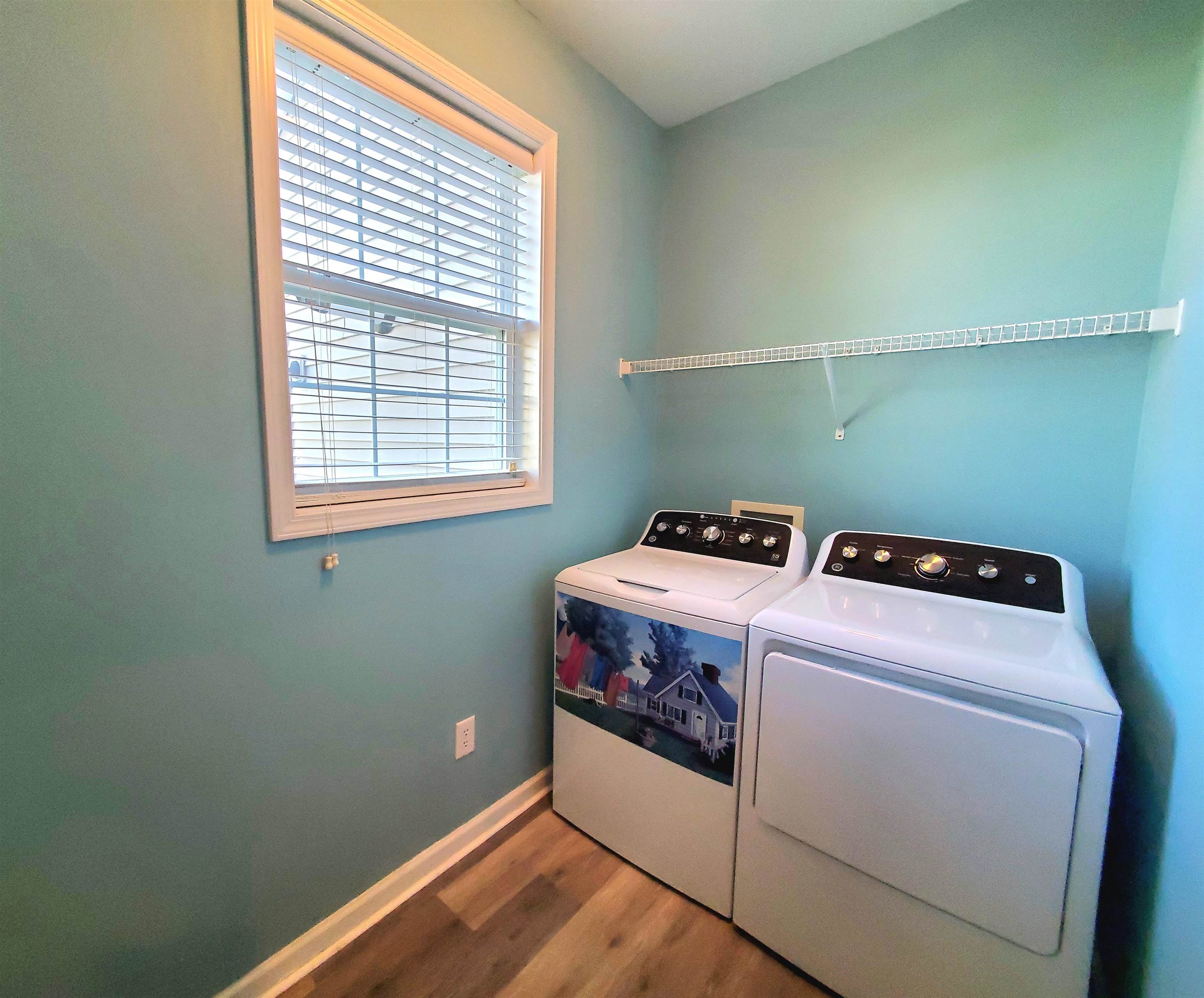 204 Chesterfield Ct. Property Photo 19