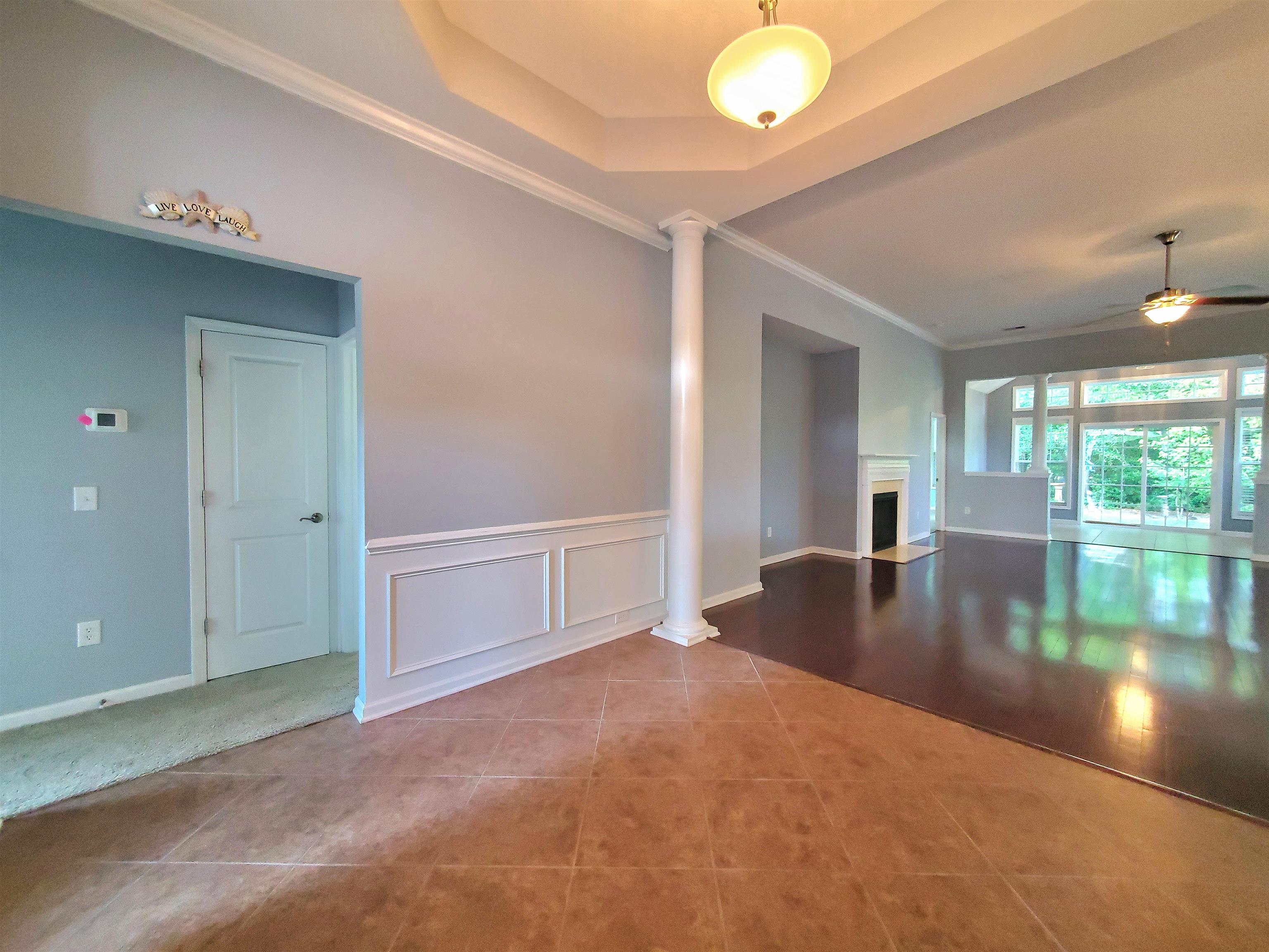 204 Chesterfield Ct. Property Photo 20