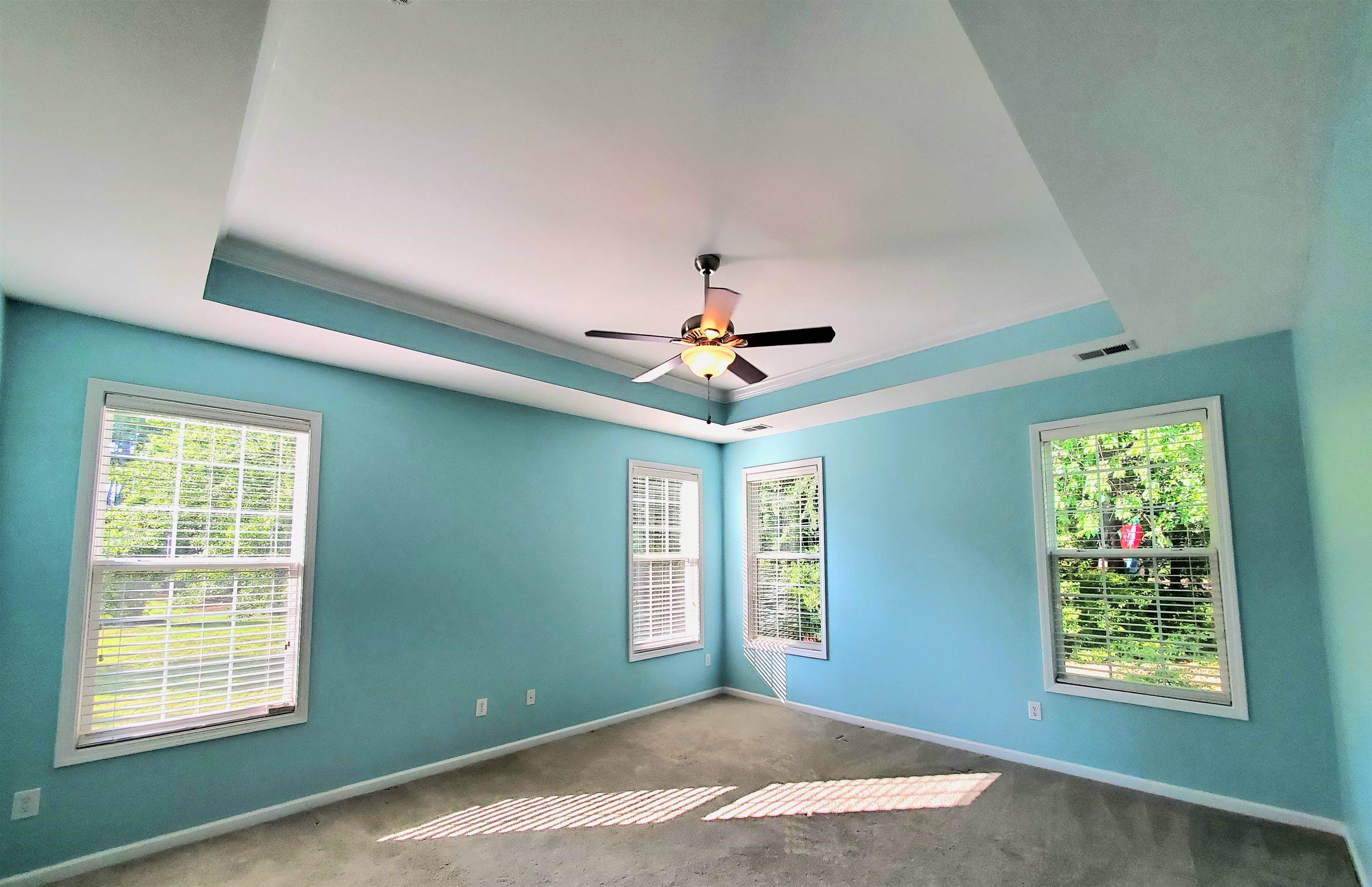 204 Chesterfield Ct. Property Photo 21