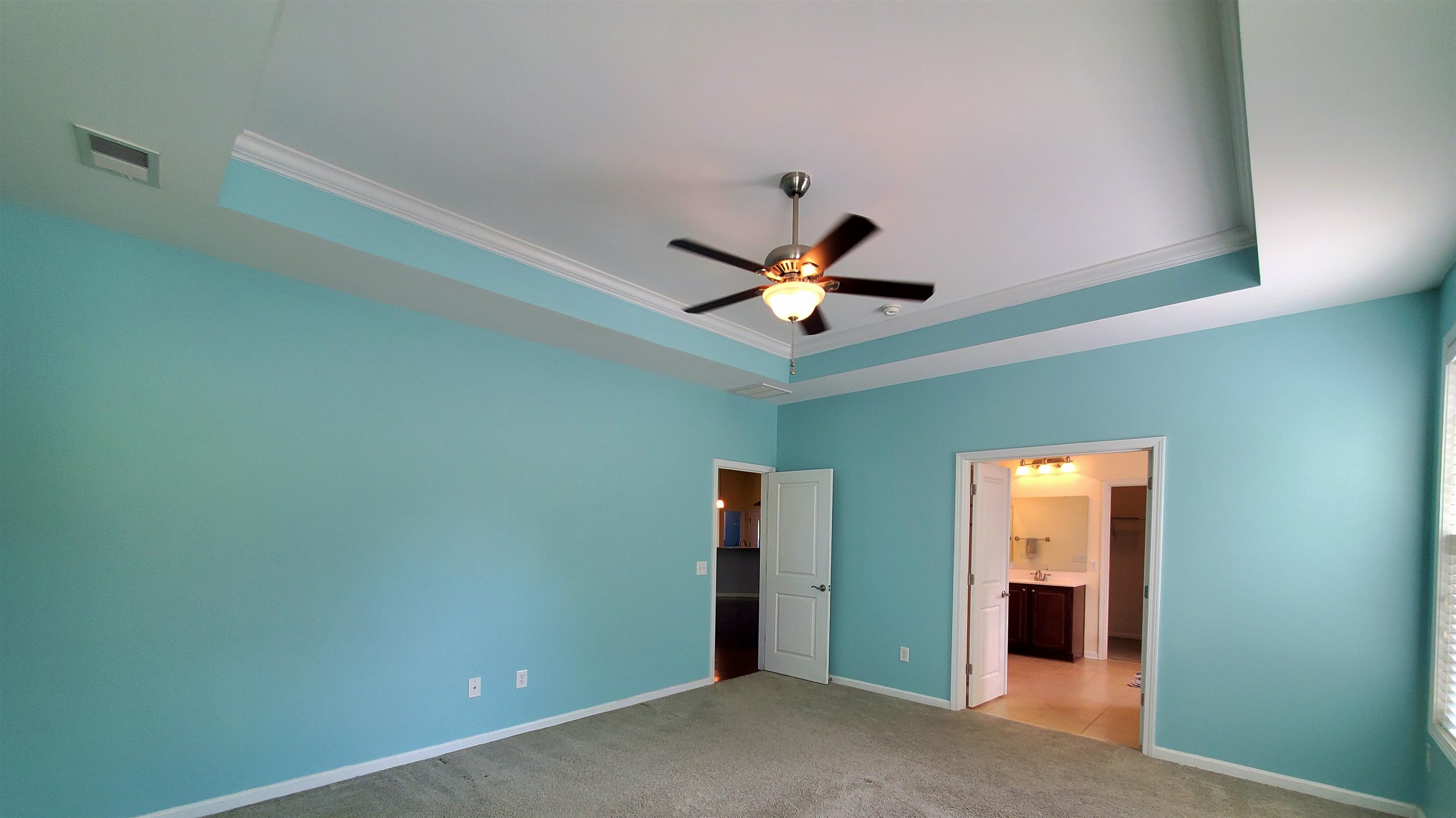 204 Chesterfield Ct. Property Photo 22