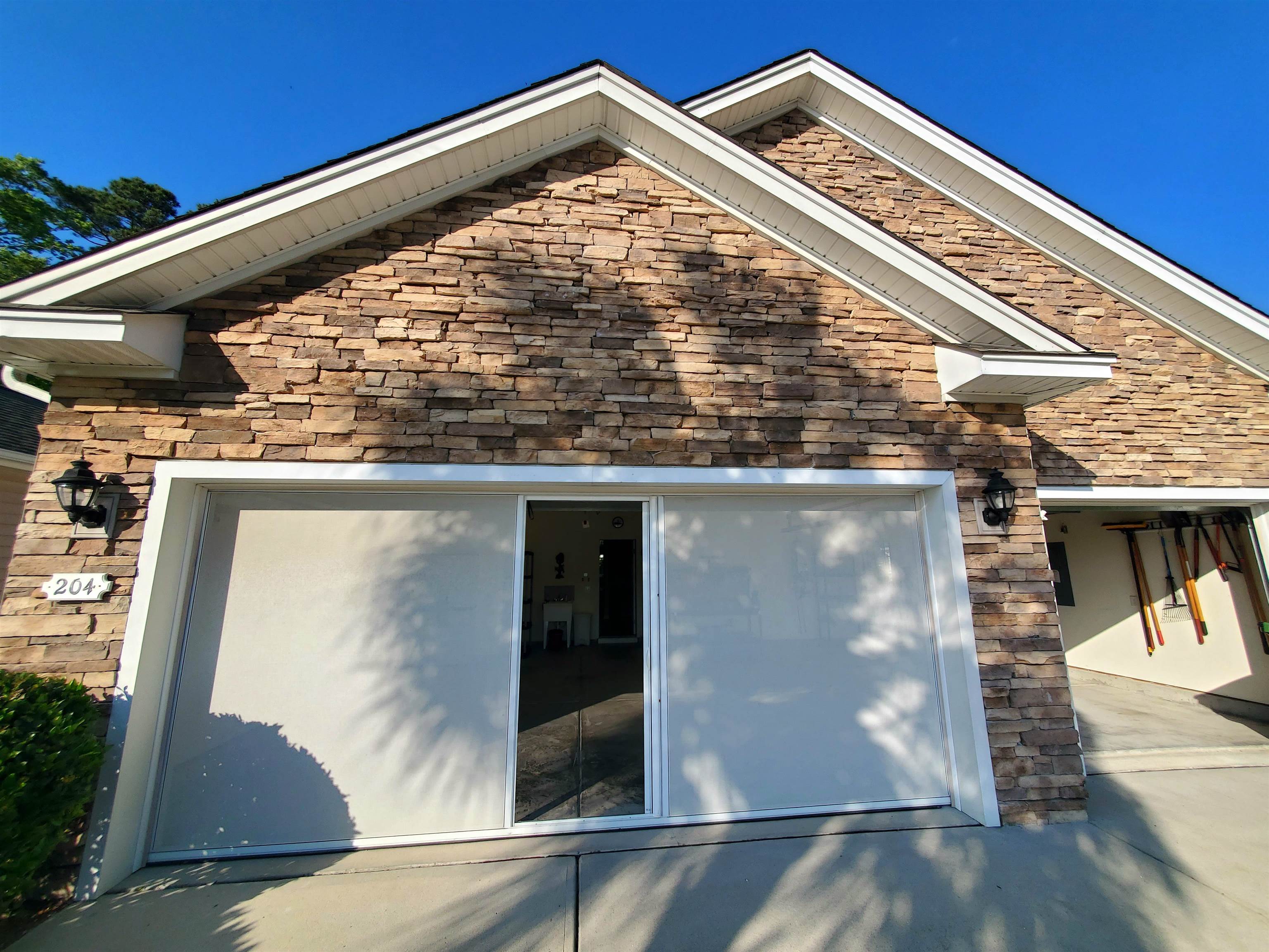 204 Chesterfield Ct. Property Photo 39