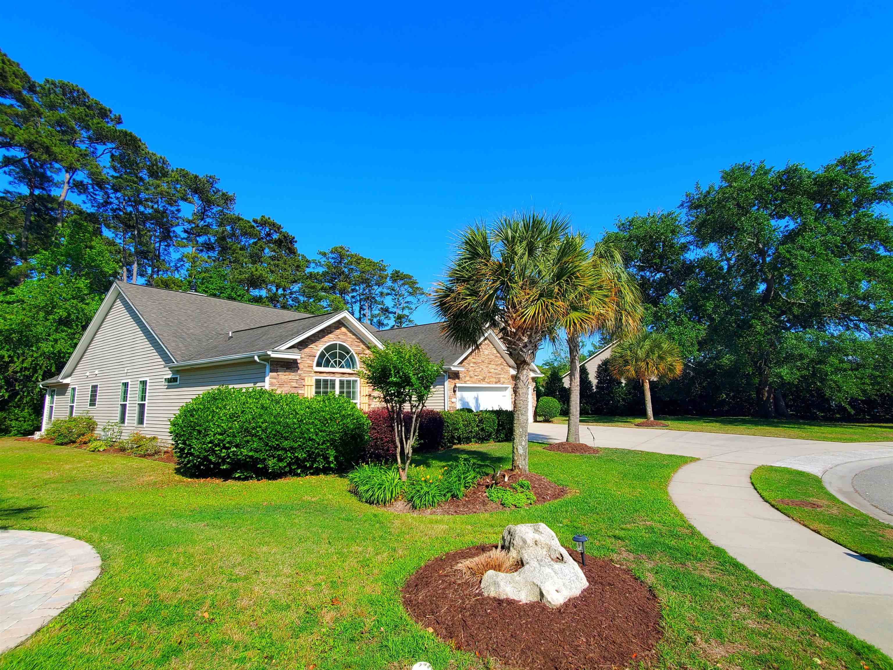 204 Chesterfield Ct. Property Photo 42