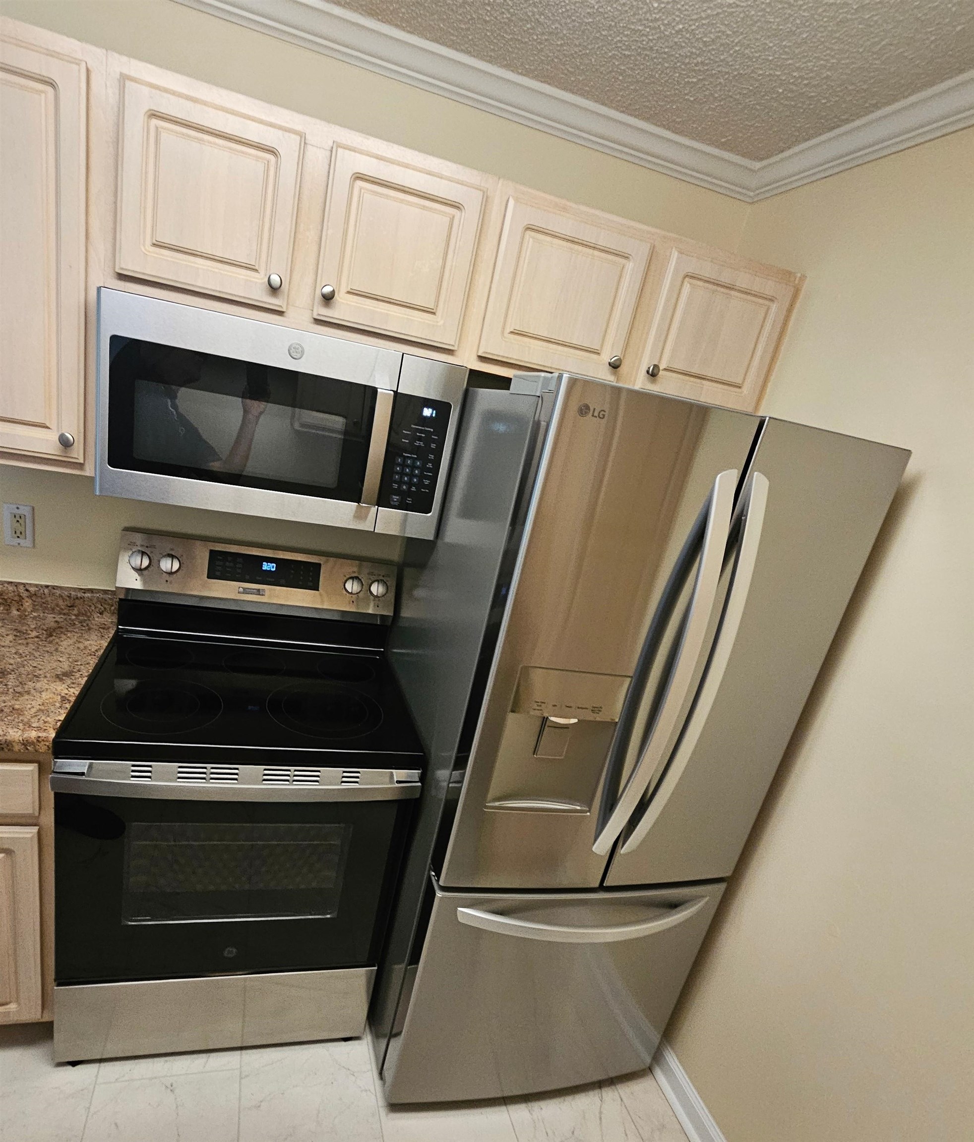 3741 Block House Way Property Photo 5