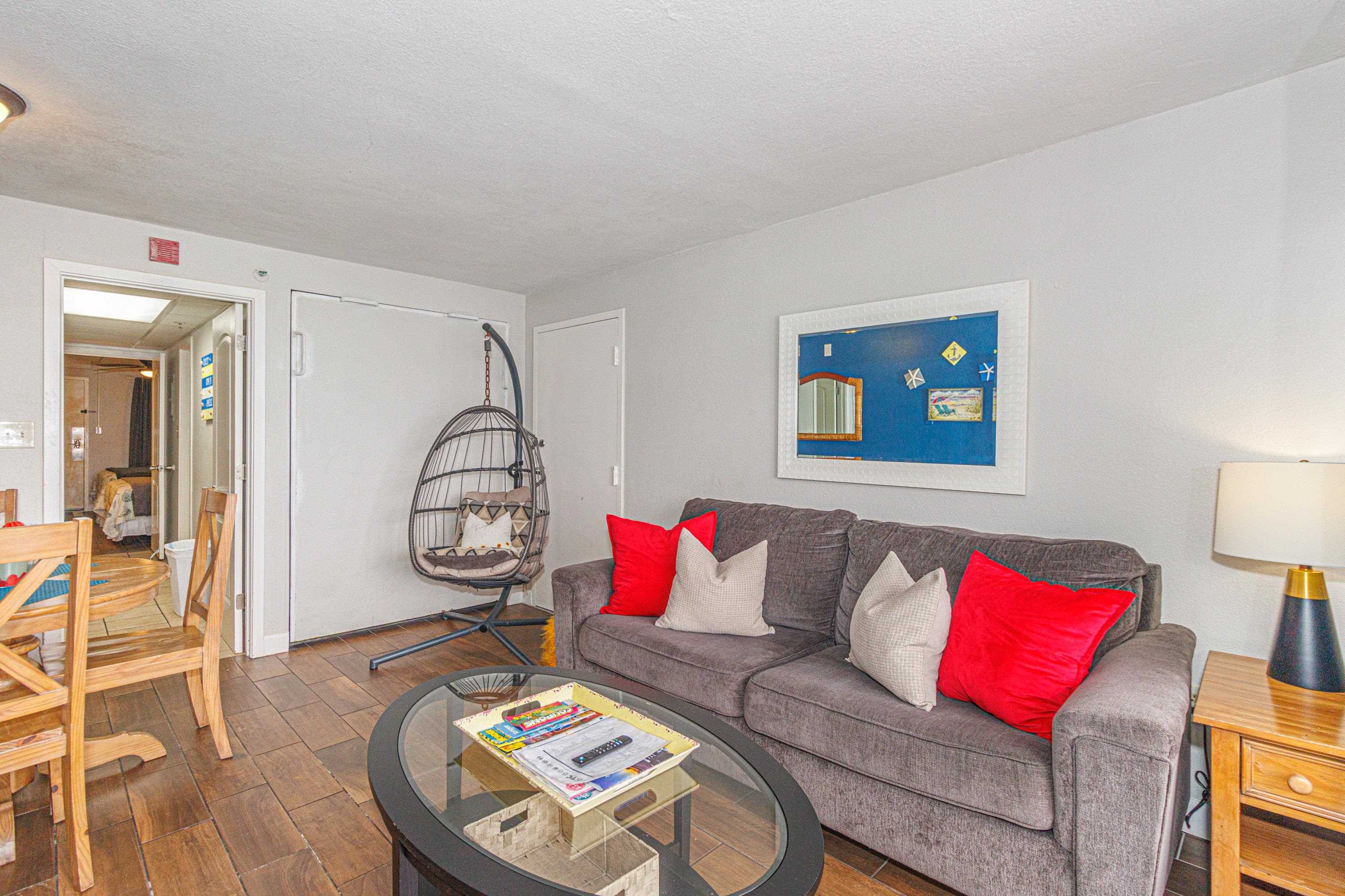 6804 N Ocean Blvd. Property Photo 10