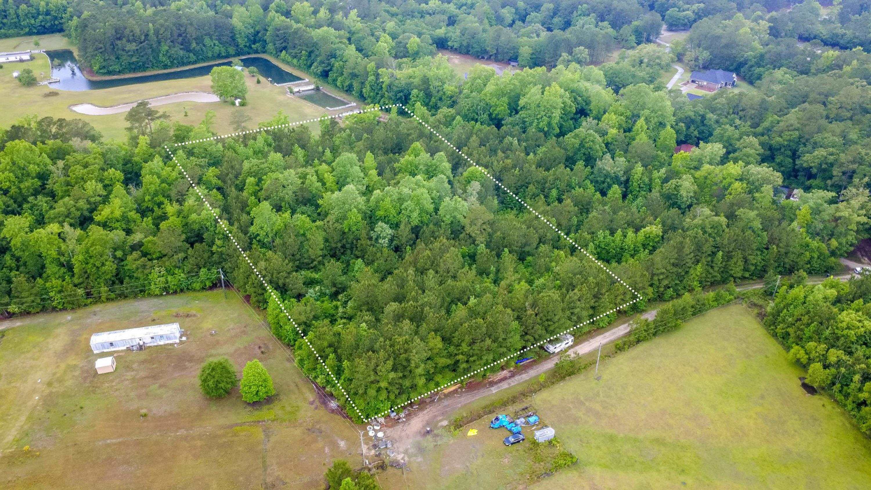 581 Roberts Rd. Property Photo 1