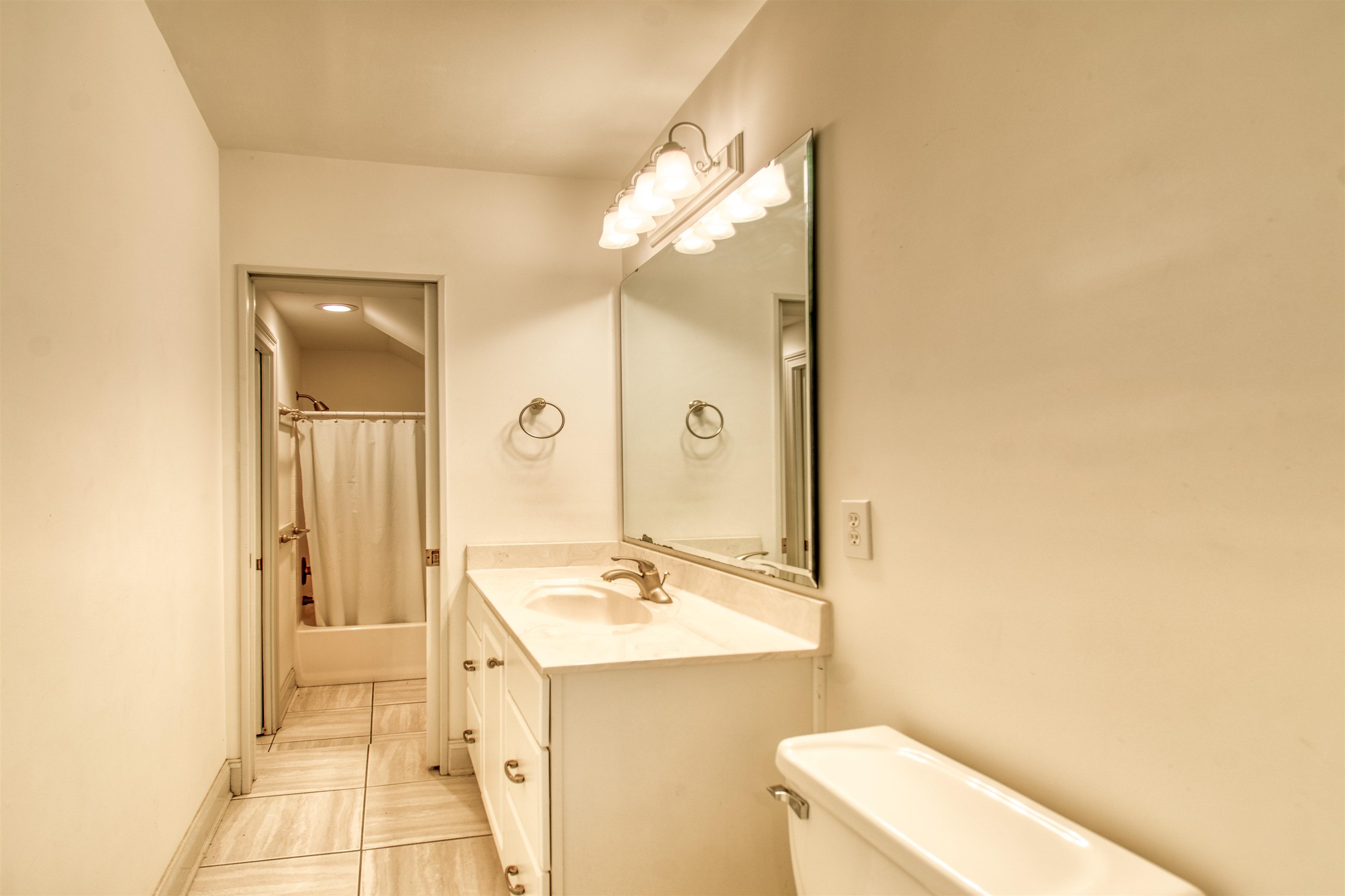 256 Long Ridge Dr. Property Photo 26