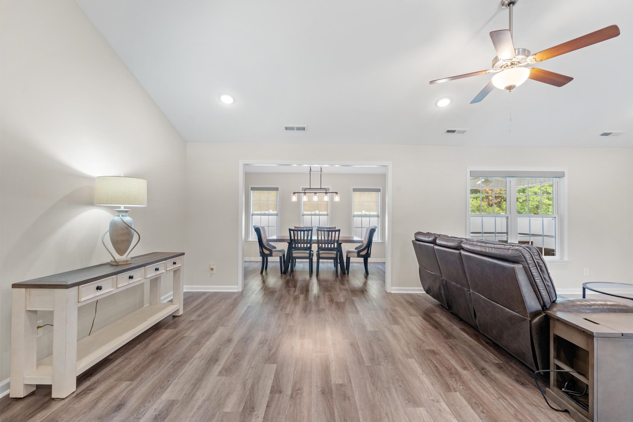 3324 Merganser Dr. Property Photo 5