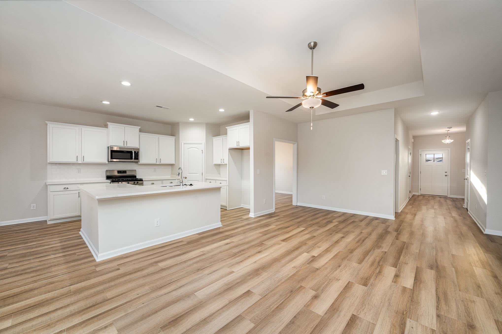 5115 Water Breeze Ct. Property Photo 3