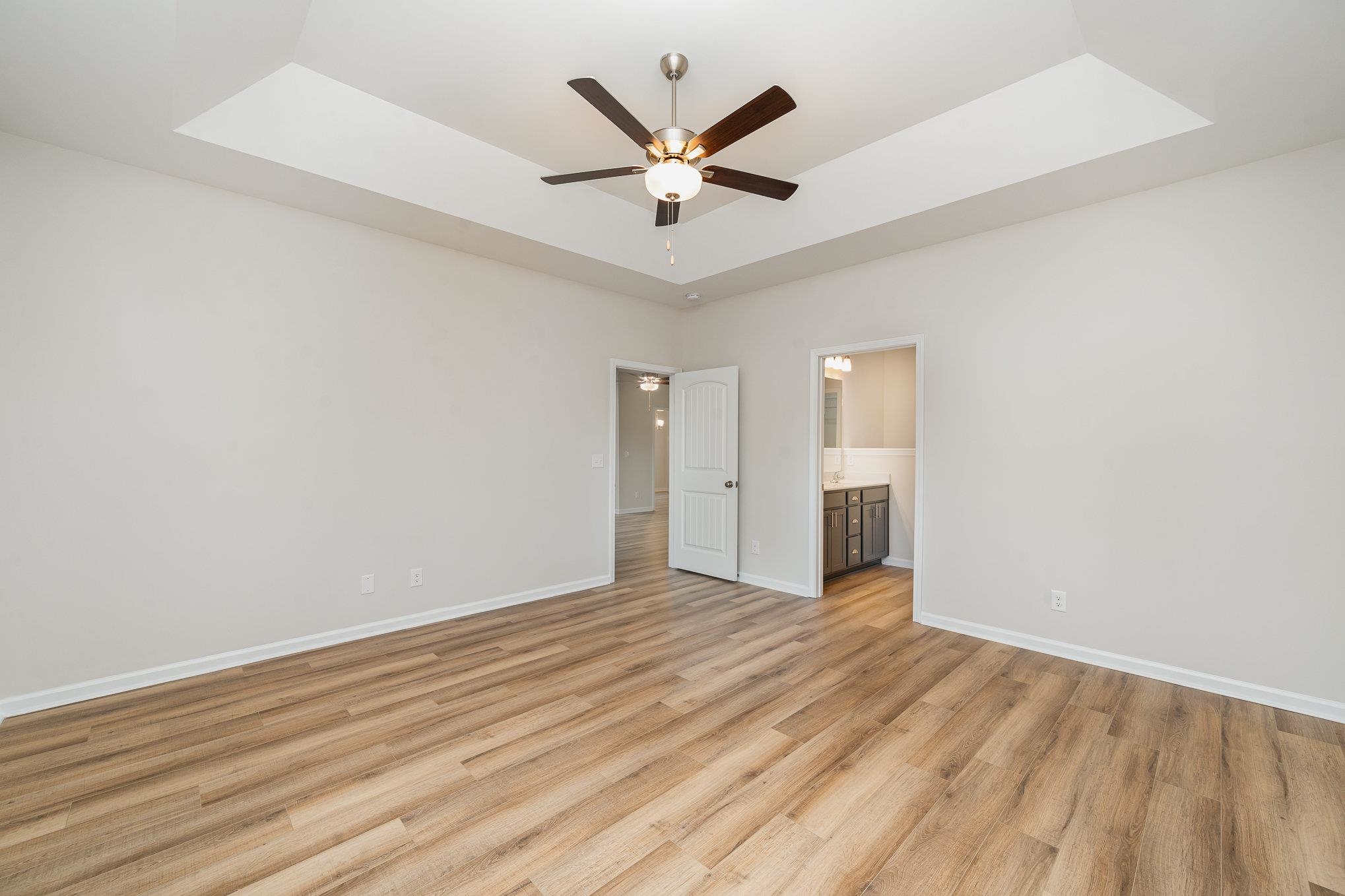 5115 Water Breeze Ct. Property Photo 9
