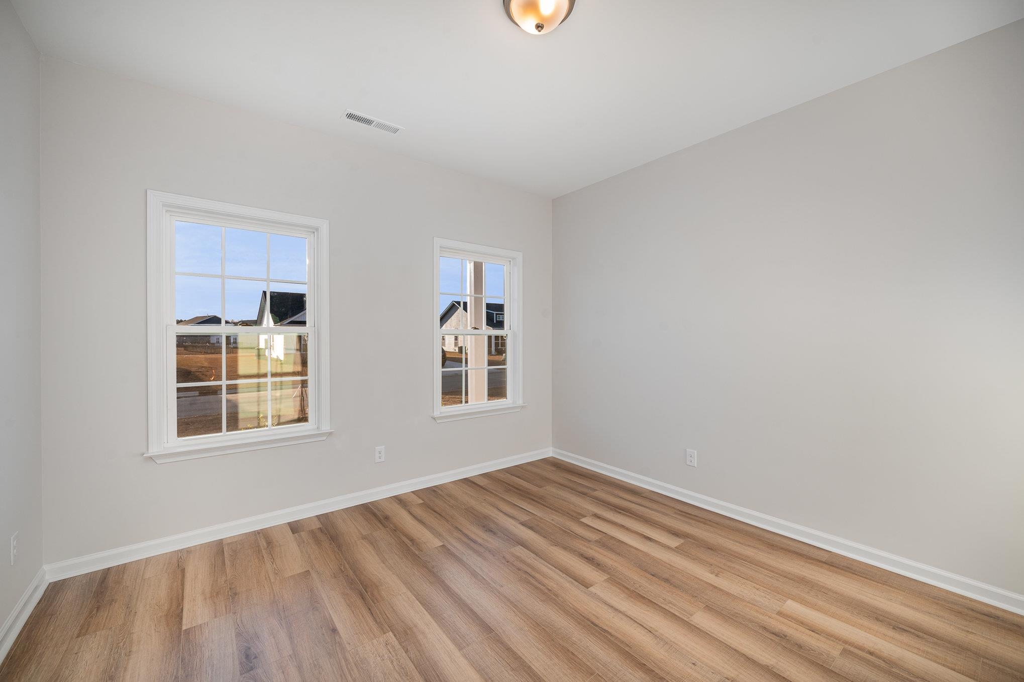 5115 Water Breeze Ct. Property Photo 12