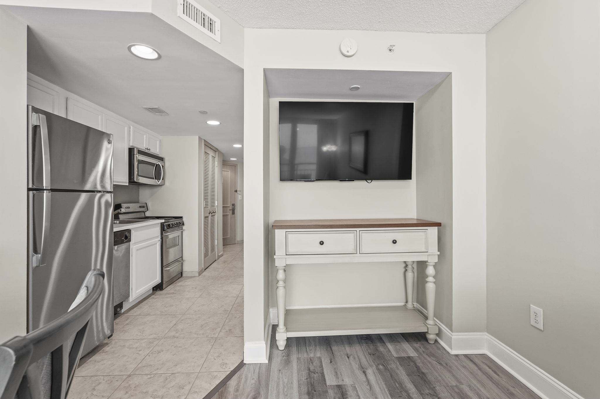 107 S Ocean Blvd. Property Photo 32