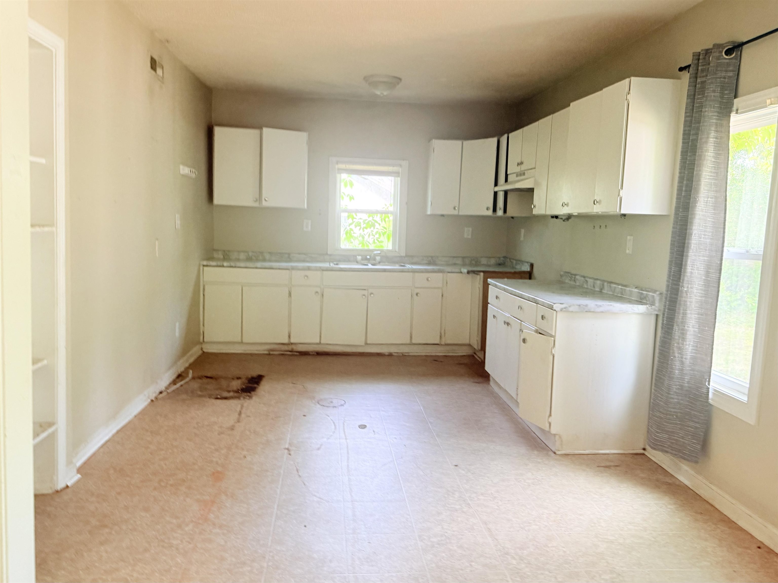1512 Racepath St. Property Photo 4