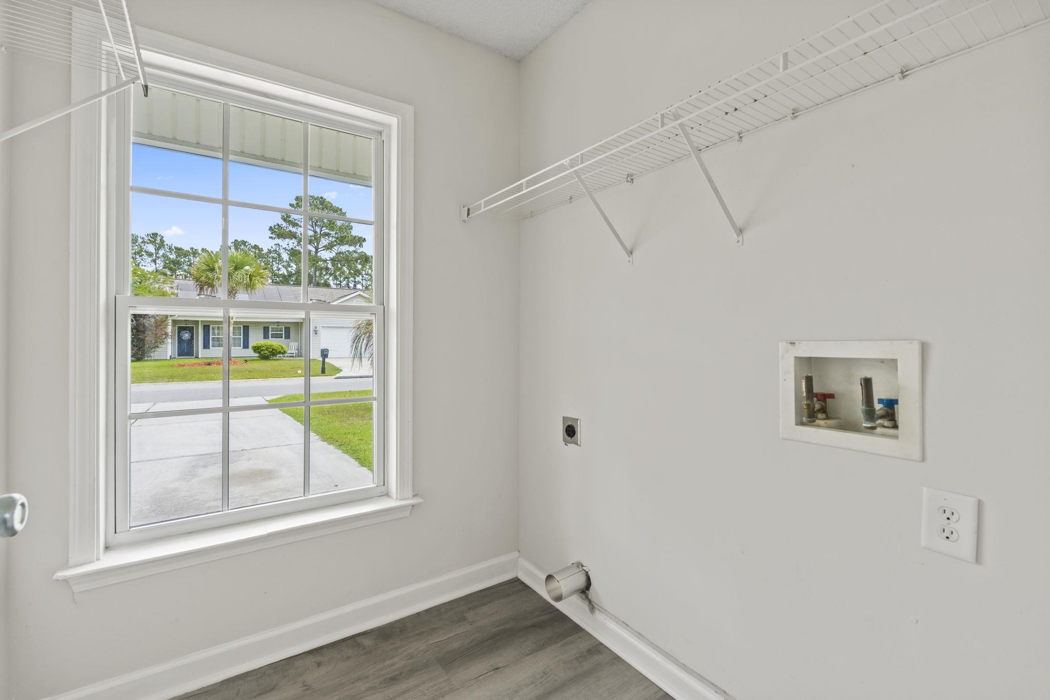957 Bellflower Dr. Property Photo 29