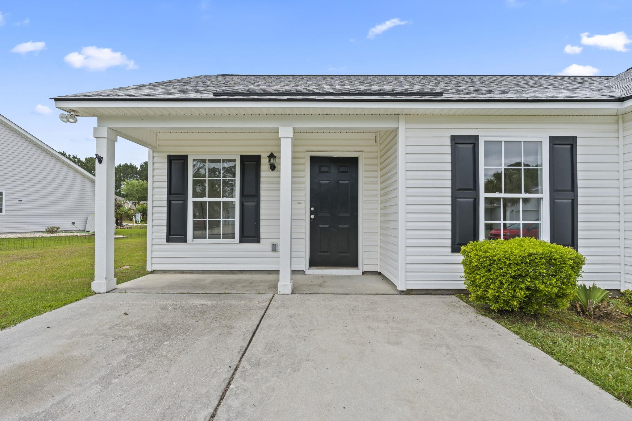 957 Bellflower Dr. Property Photo 38