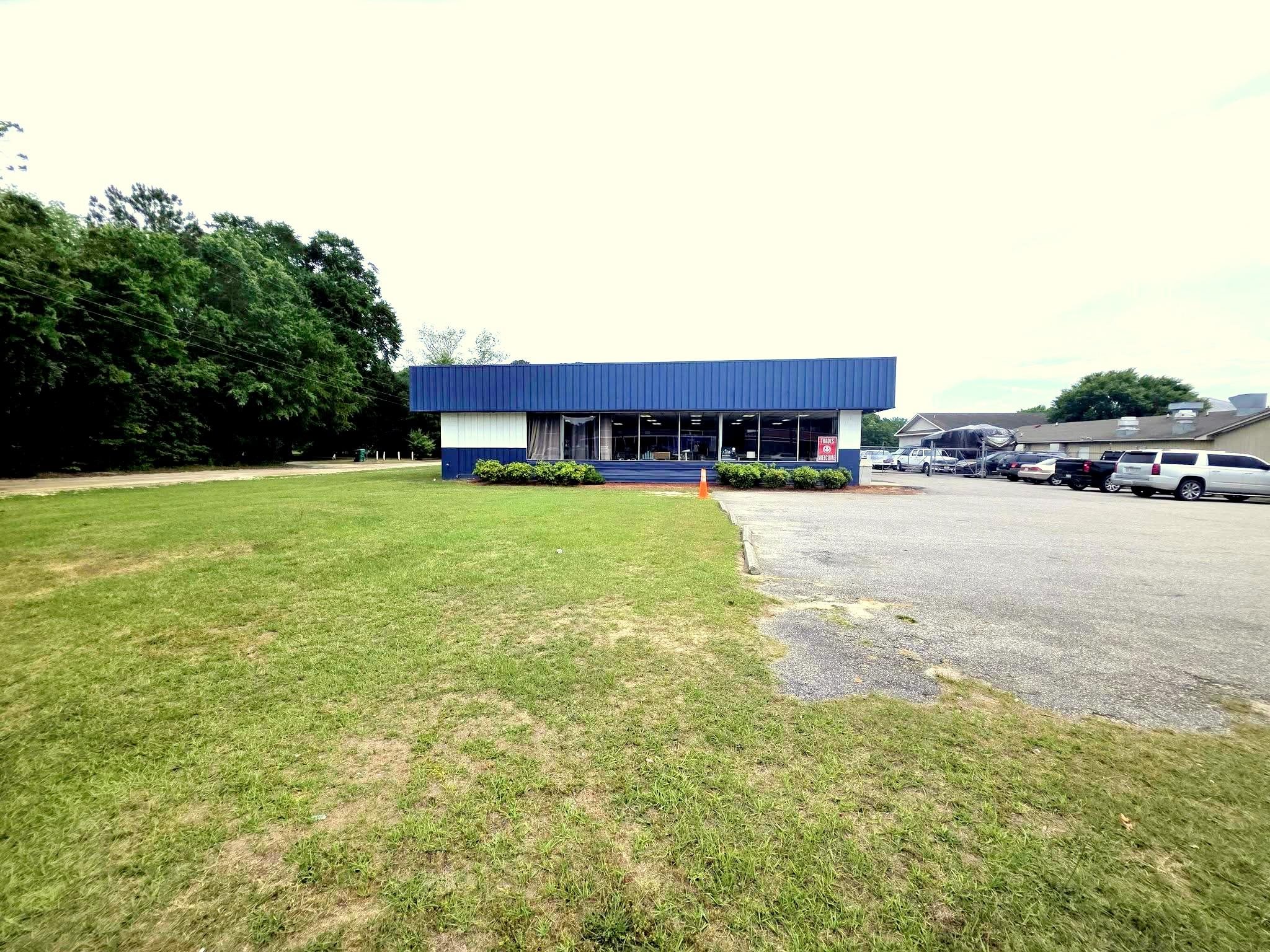 1969 Highway 76 Property Photo 1
