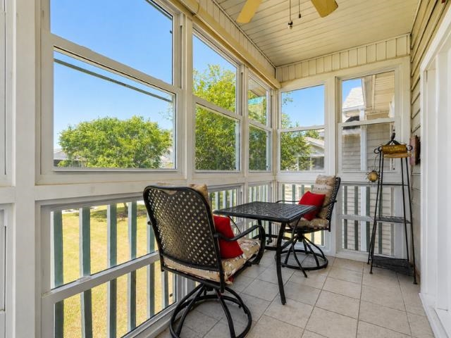 3208 Sweetwater Blvd. Property Photo 7