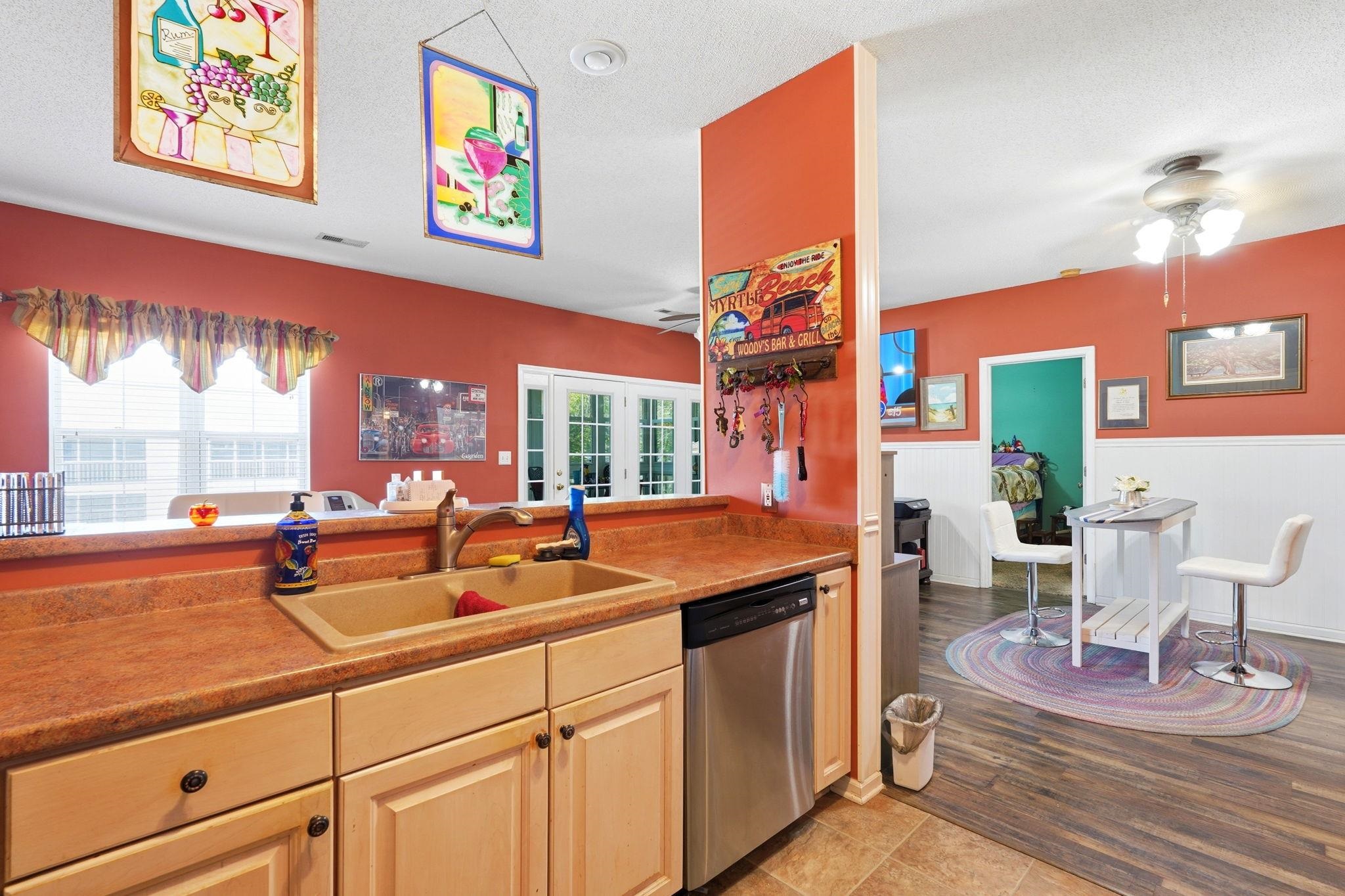 3208 Sweetwater Blvd. Property Photo 15