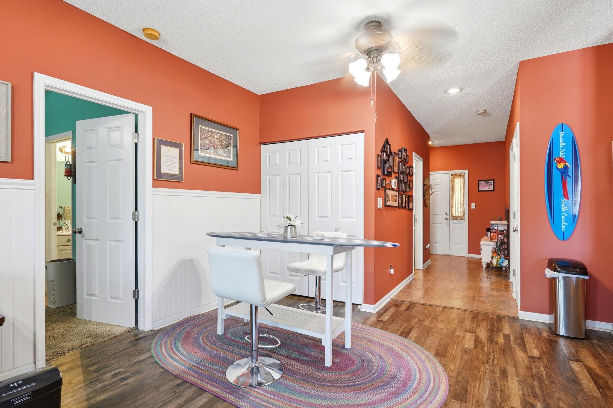 3208 Sweetwater Blvd. Property Photo 17