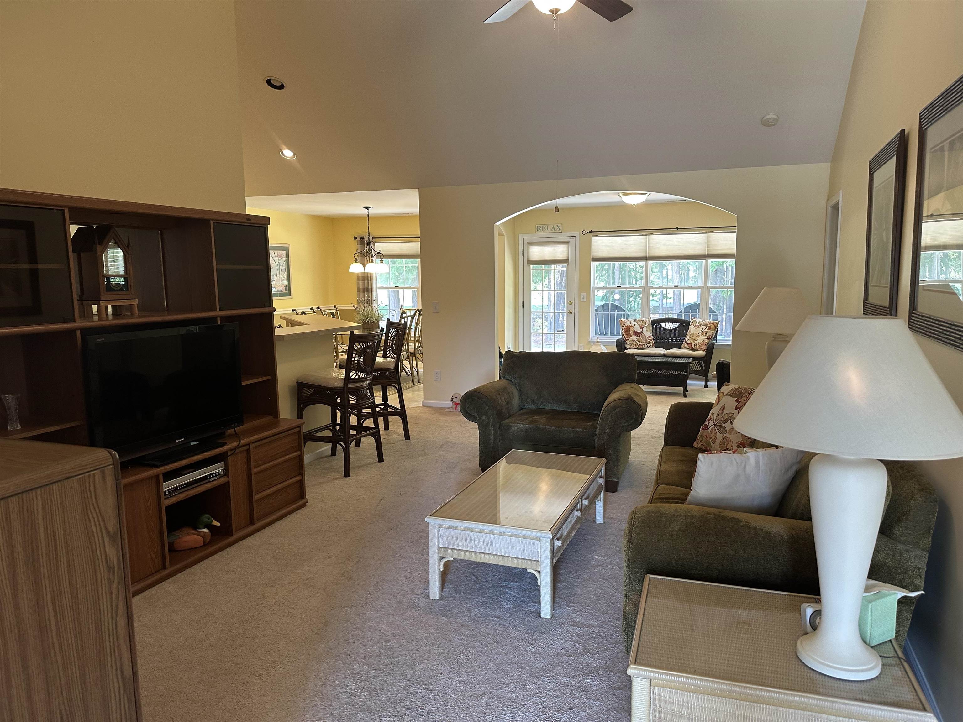 100 Barclay Dr. Property Photo 7