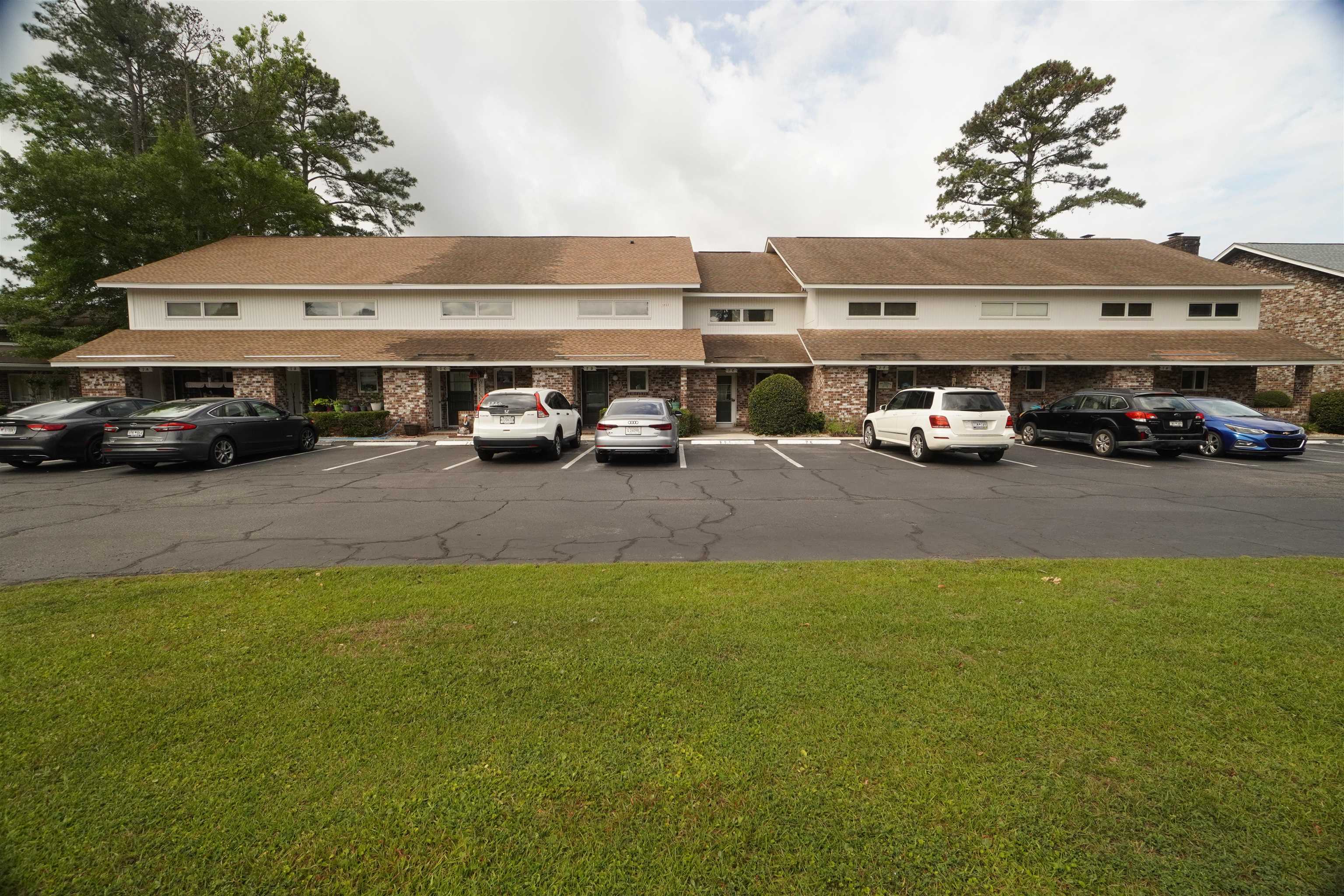 1851 Fairway Ridge Dr. Property Photo 1