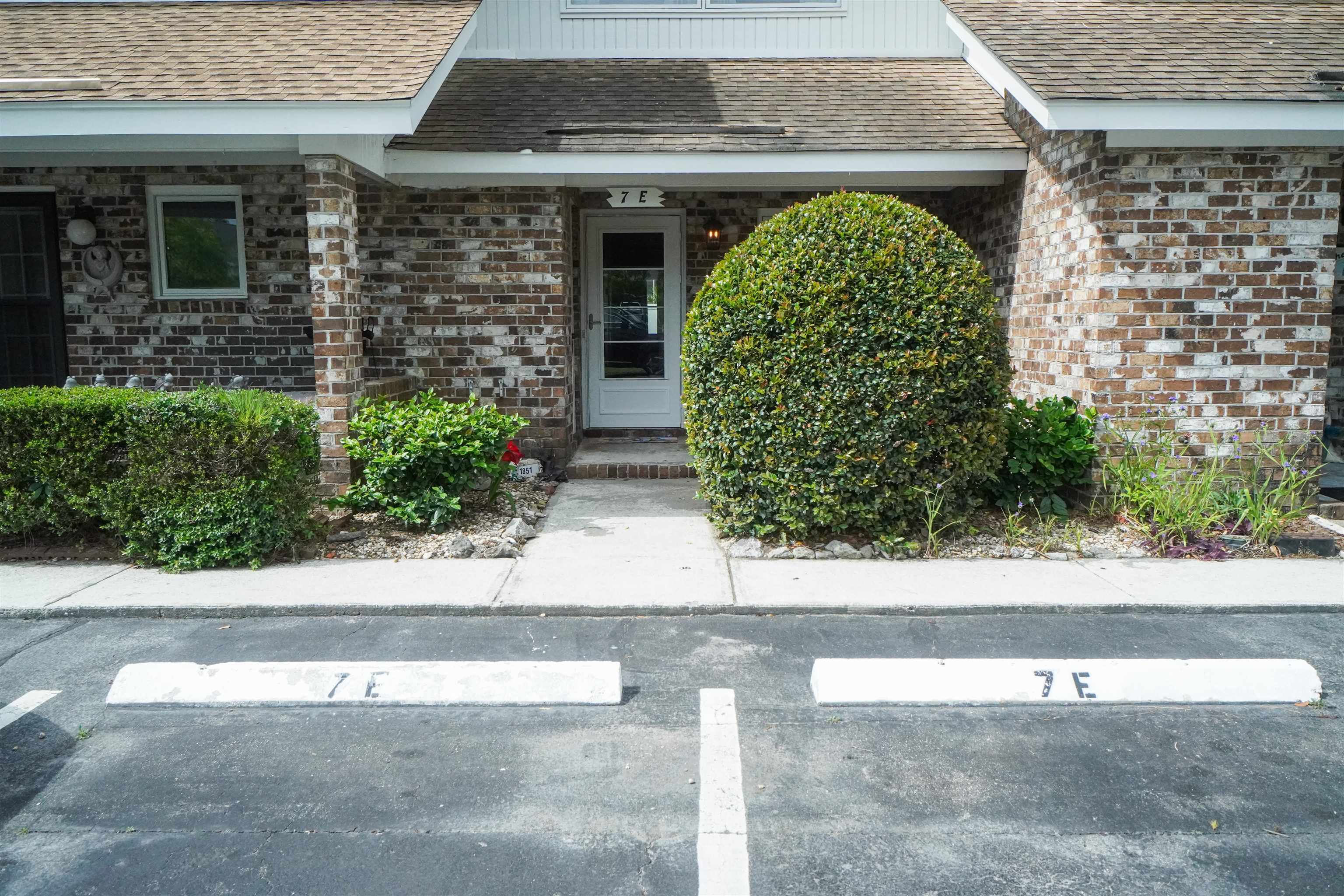 1851 Fairway Ridge Dr. Property Photo 2