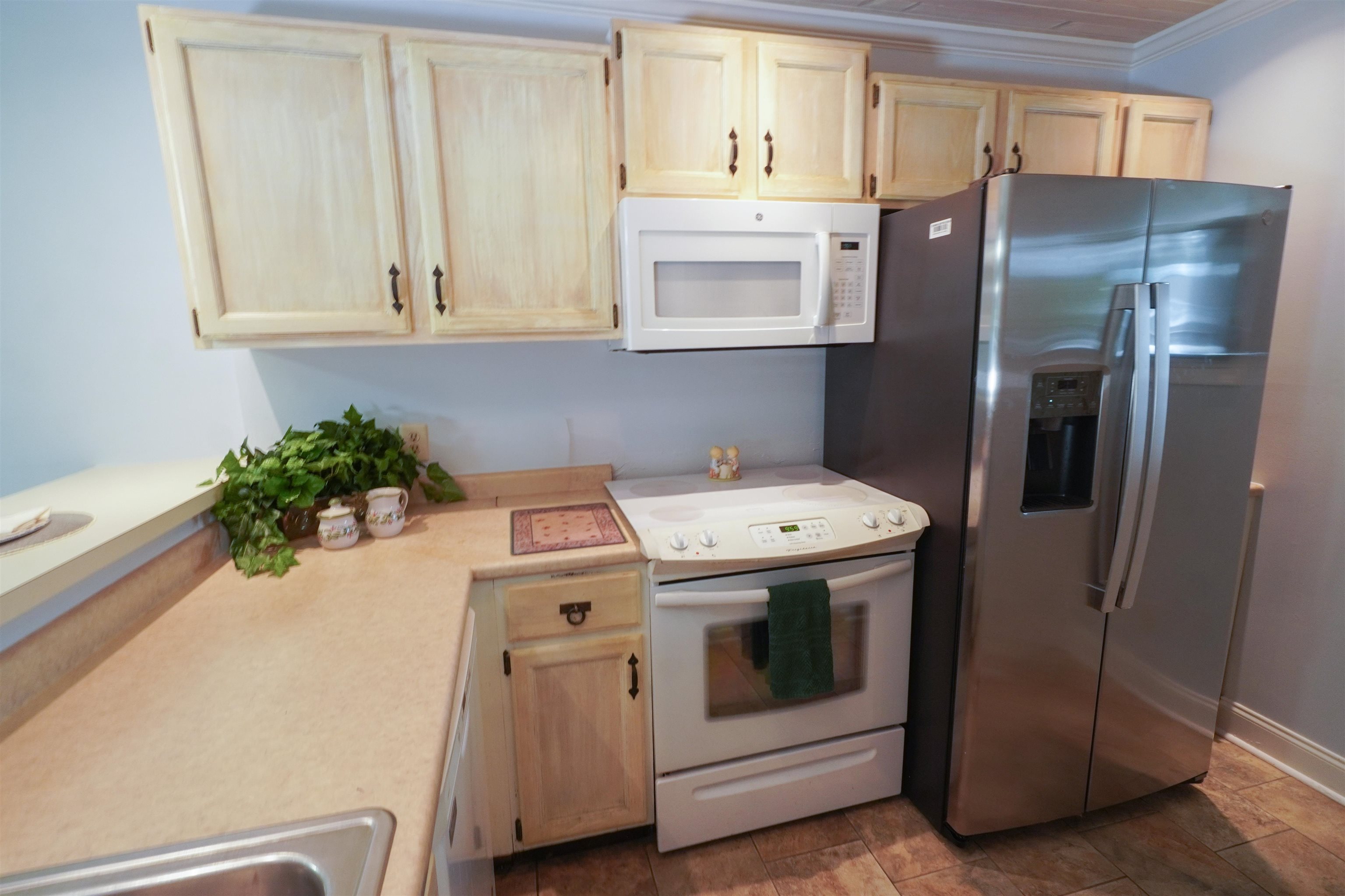 1851 Fairway Ridge Dr. Property Photo 6
