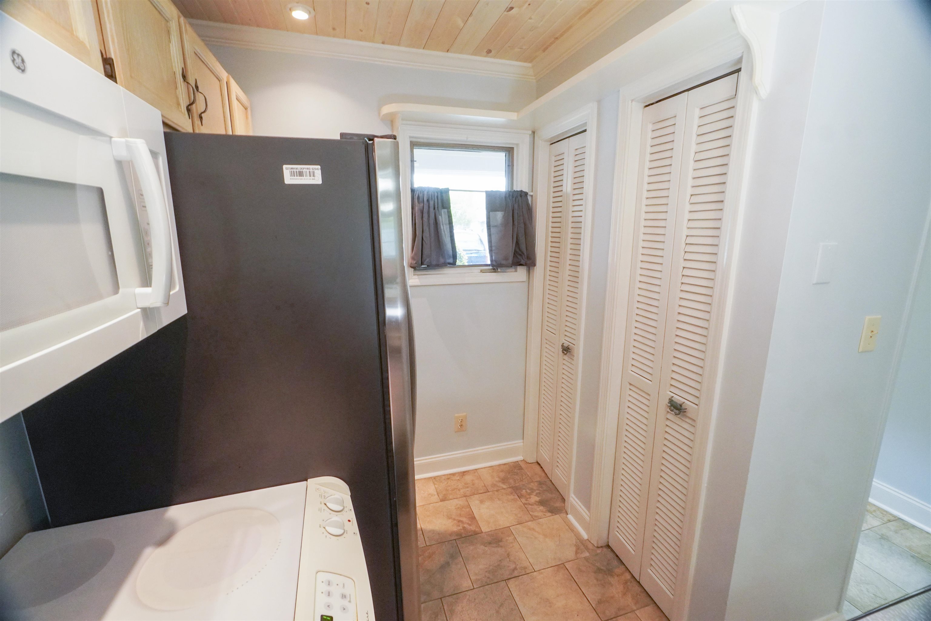 1851 Fairway Ridge Dr. Property Photo 7