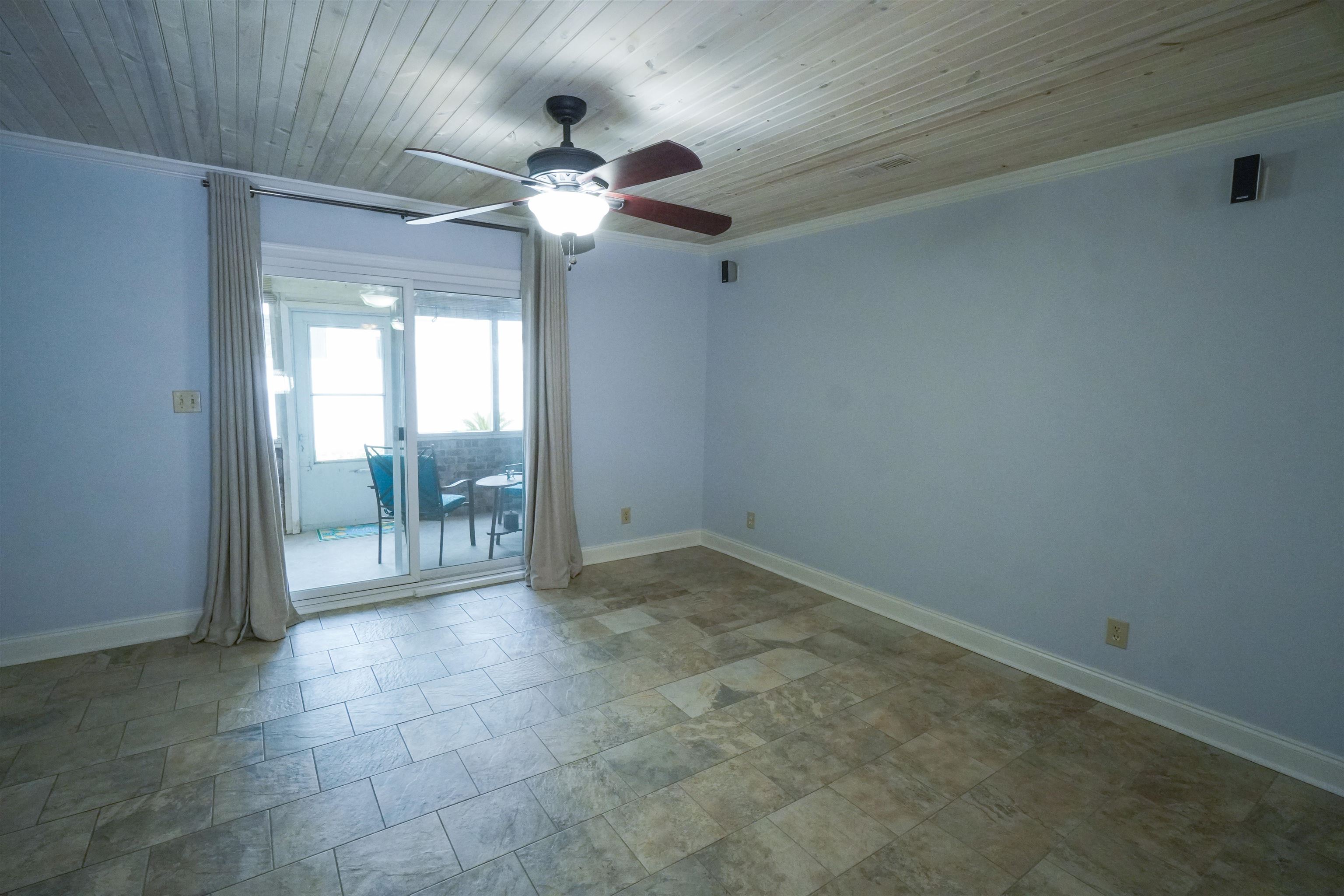 1851 Fairway Ridge Dr. Property Photo 10