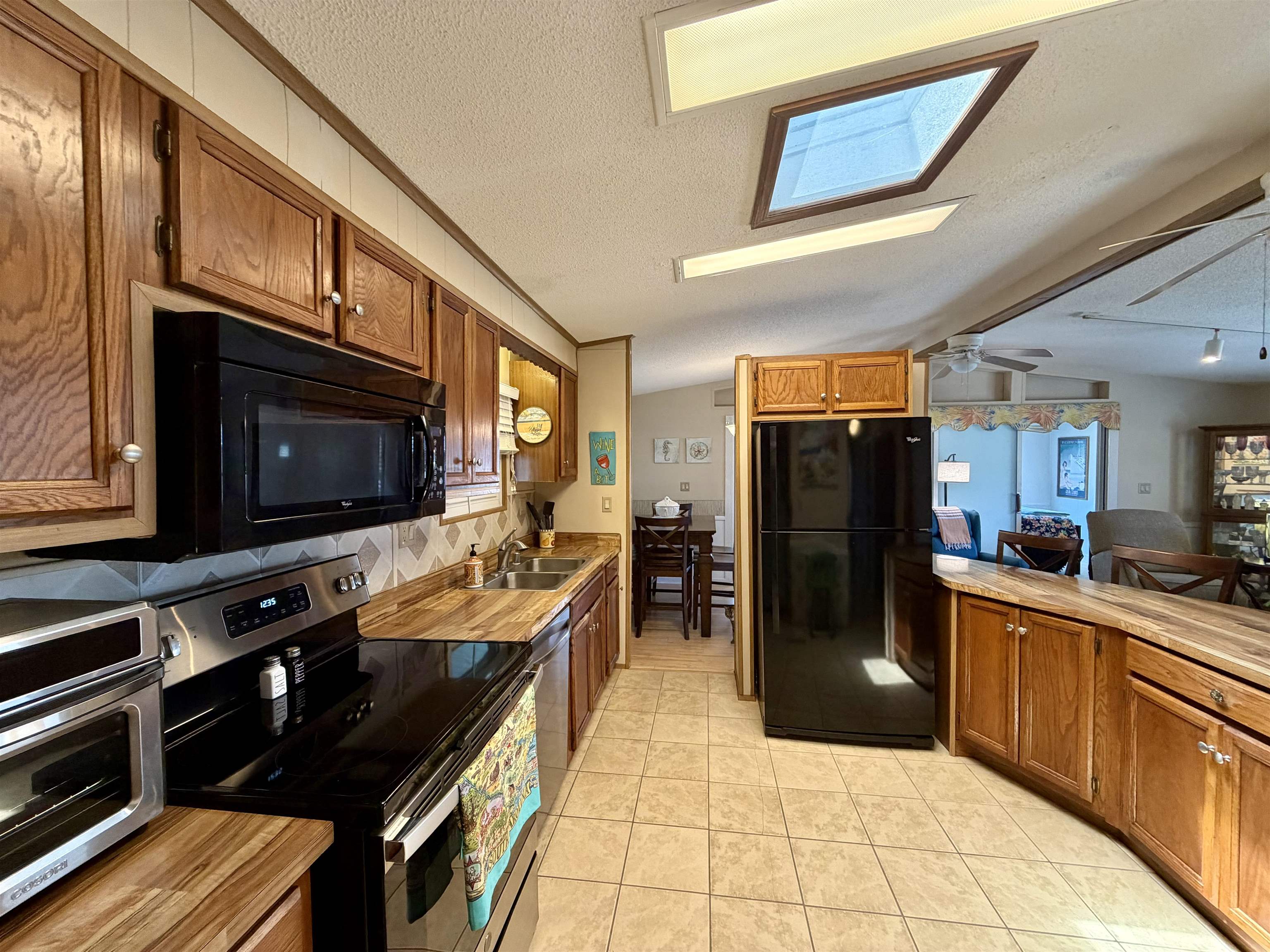 505 Meadowlark Dr. Property Photo 5