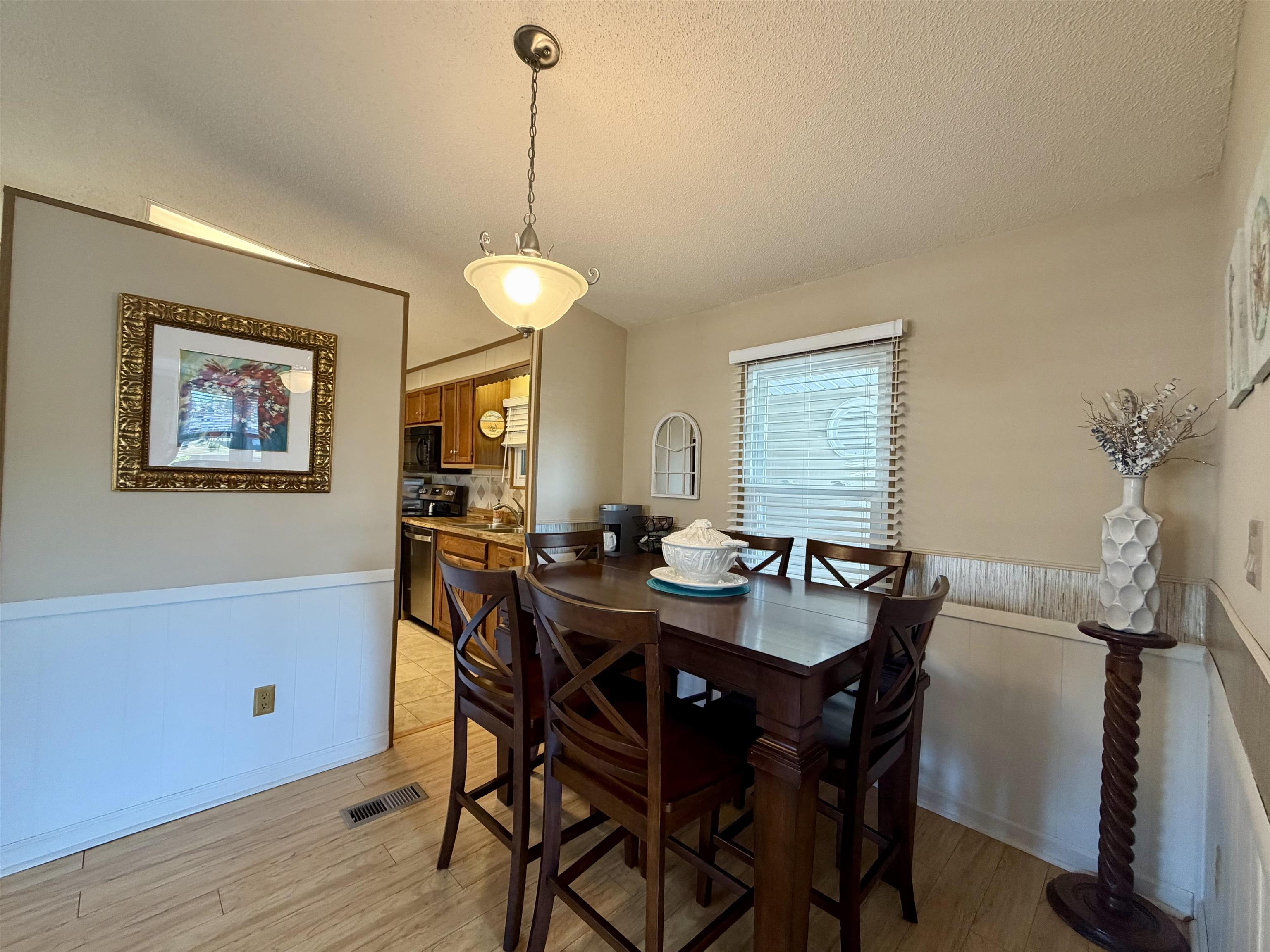 505 Meadowlark Dr. Property Photo 7