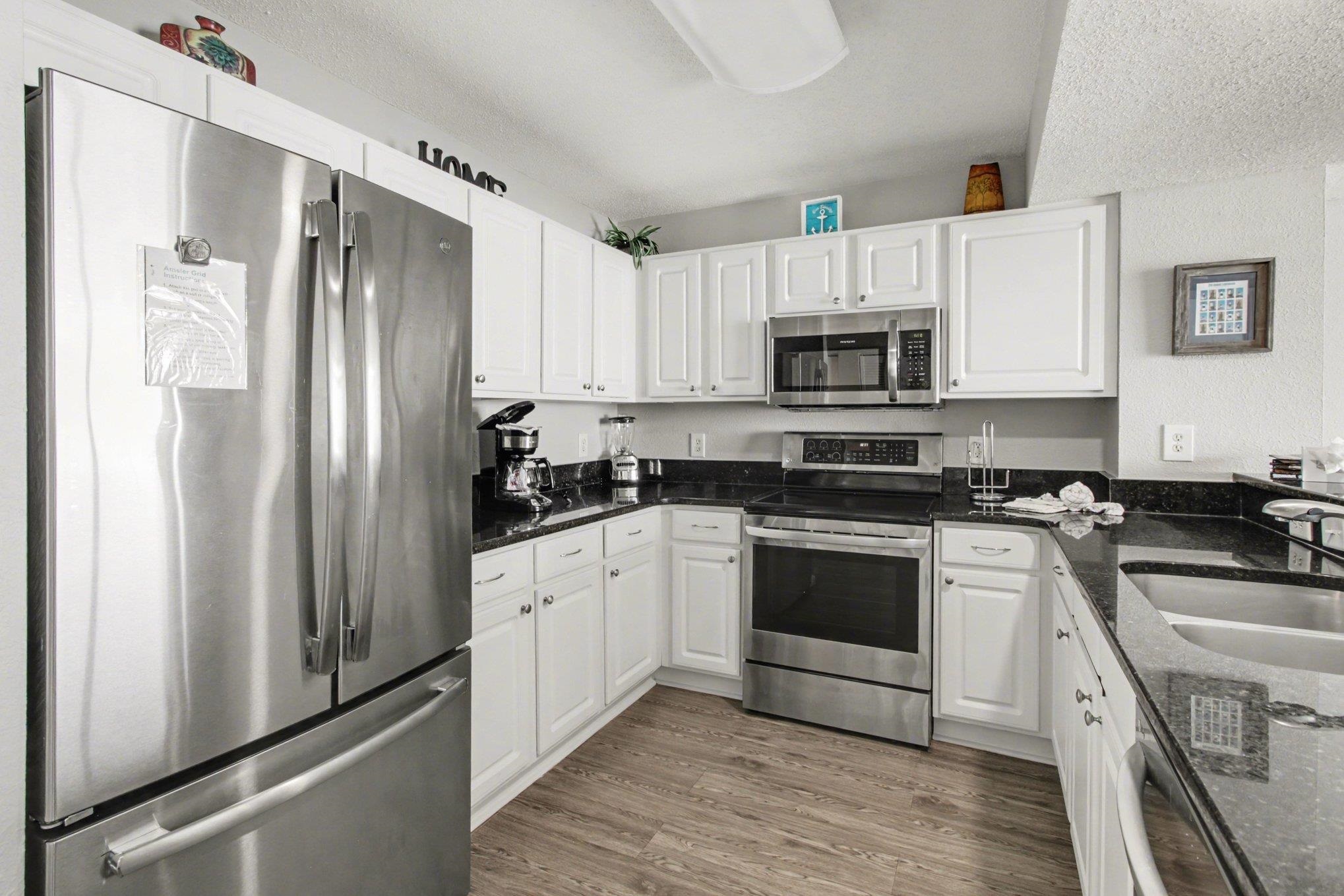 2007 S Ocean Blvd. Property Photo 10