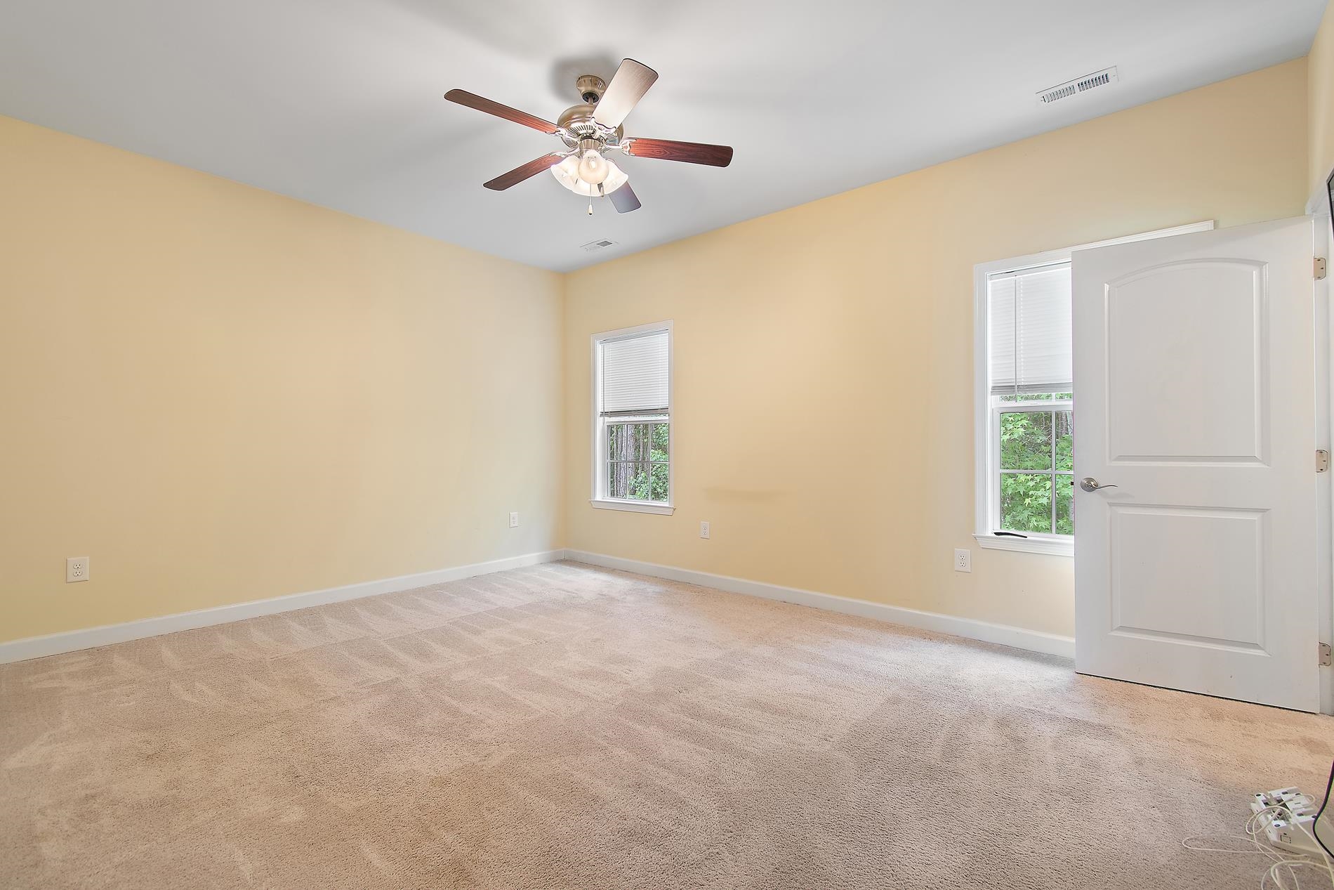 4335 Grande Harbour Blvd. Property Photo 7