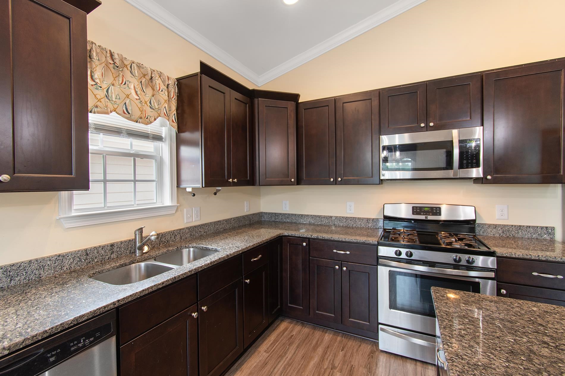 4335 Grande Harbour Blvd. Property Photo 21