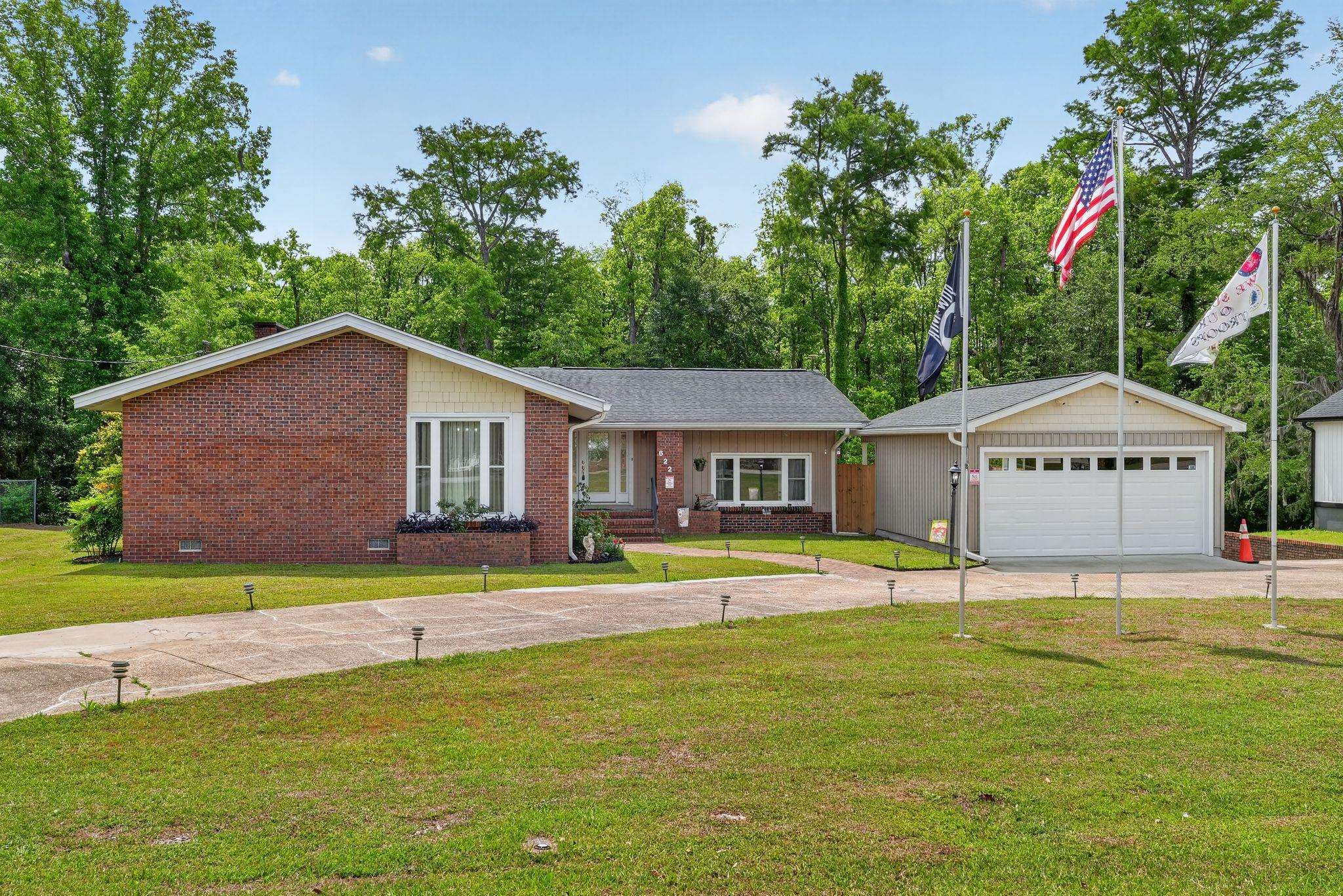 622 Highway 905 Property Photo 1
