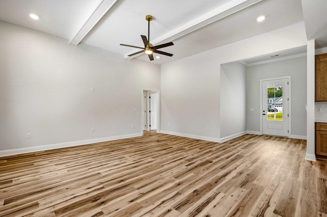 423 St. John Rd. Property Photo 6