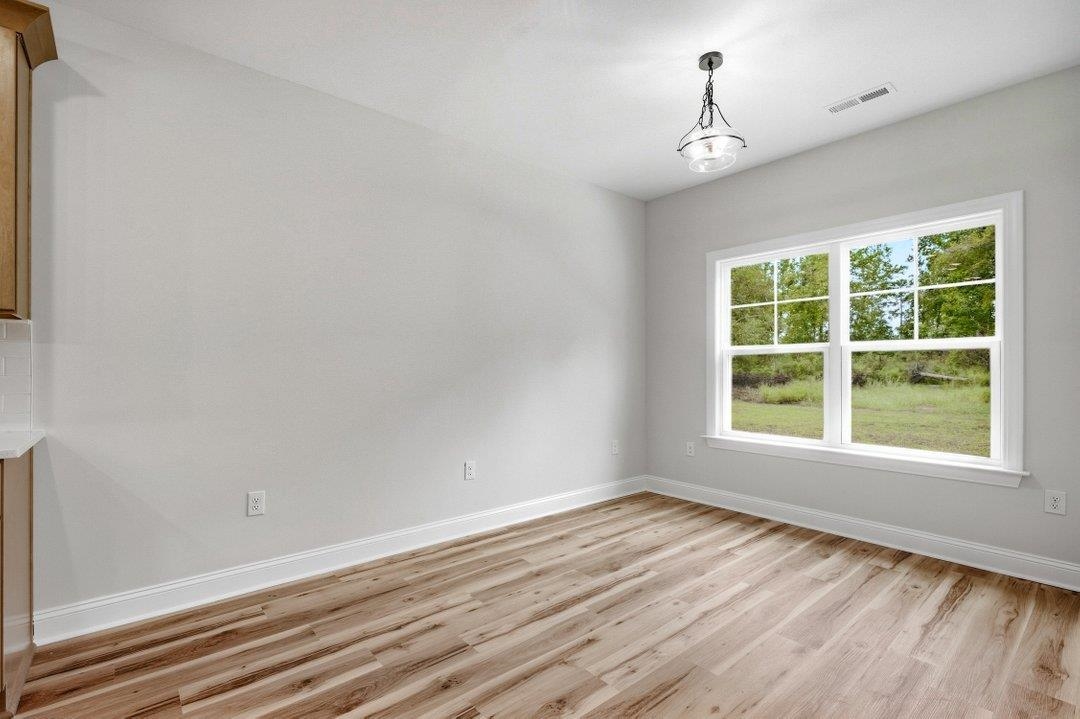 423 St. John Rd. Property Photo 13