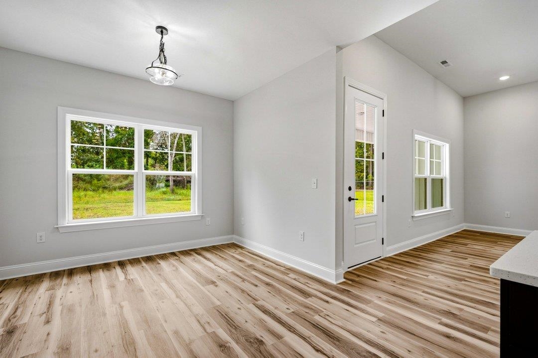 423 St. John Rd. Property Photo 14