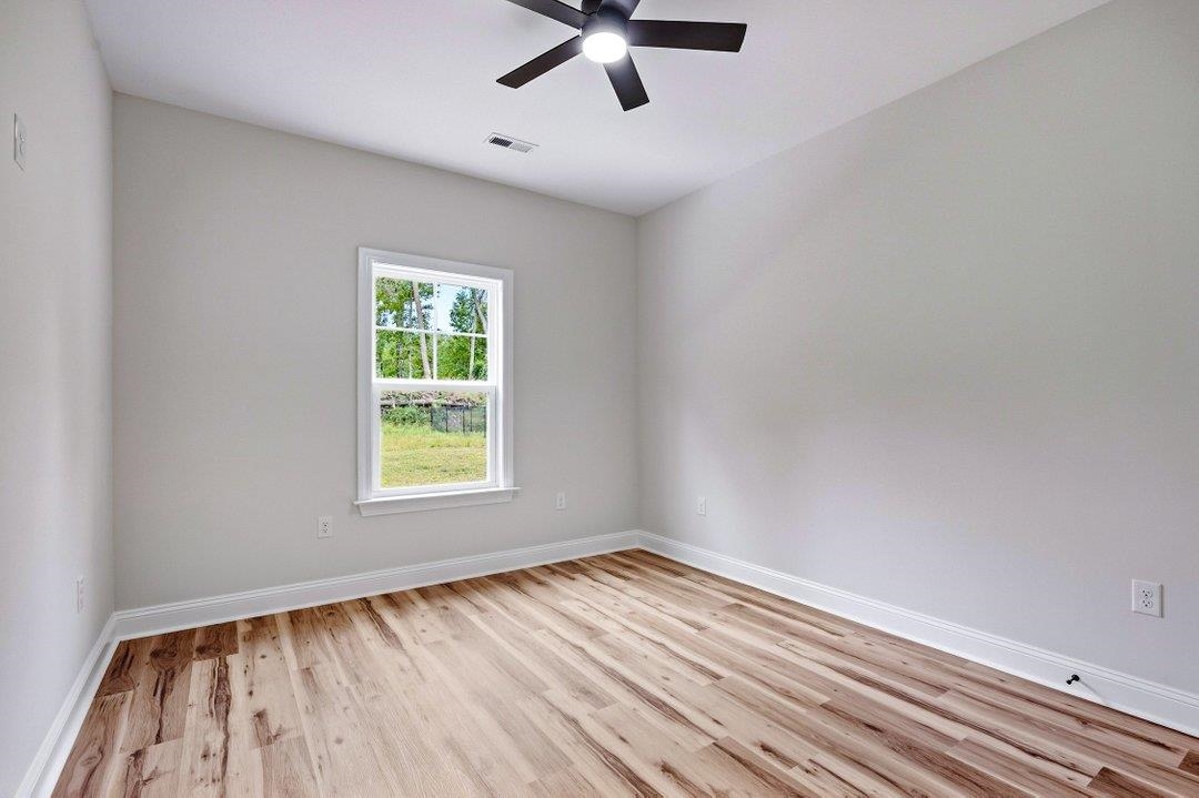 423 St. John Rd. Property Photo 24