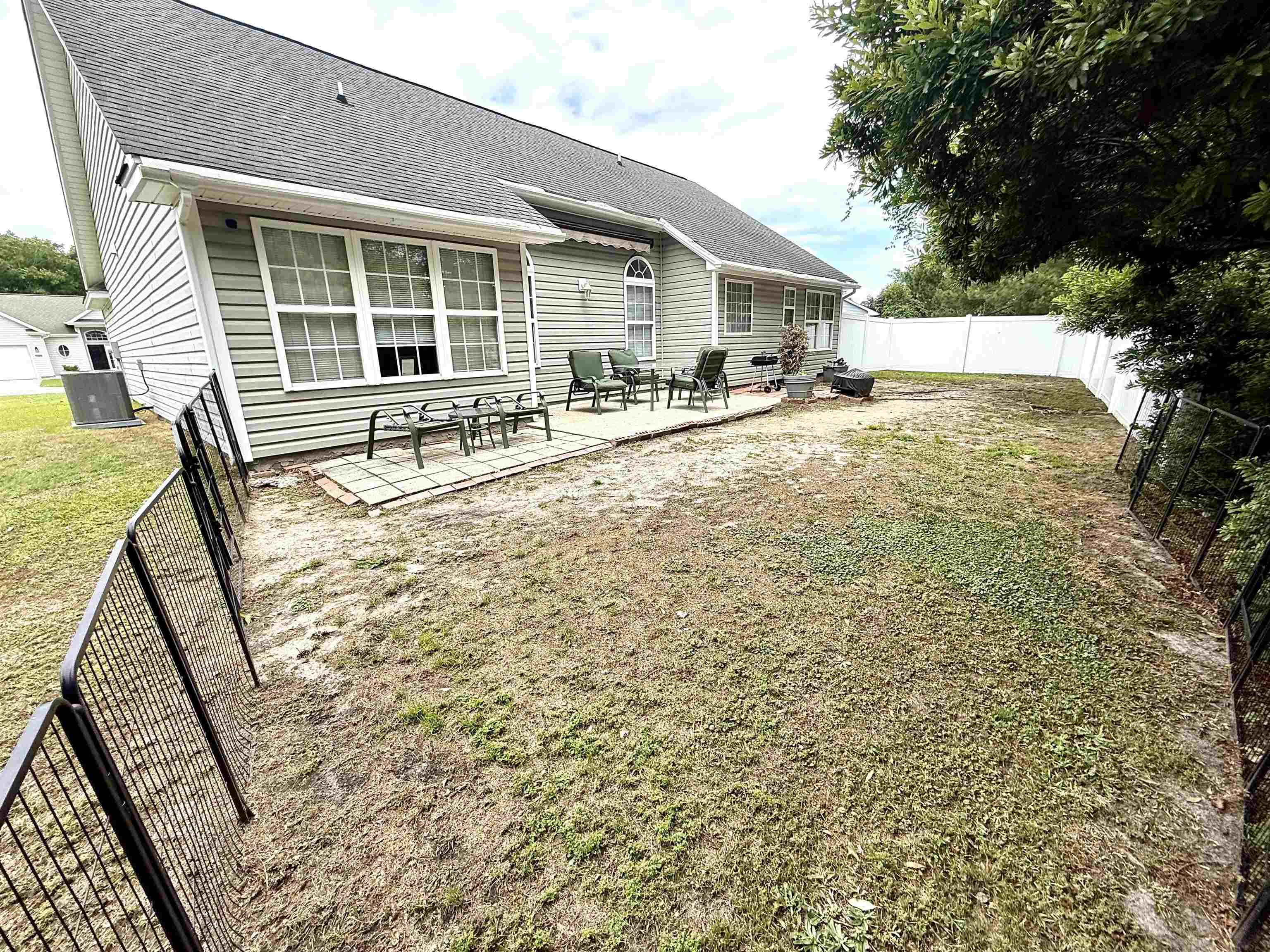 347 Harbour Reef Dr. Property Photo 21