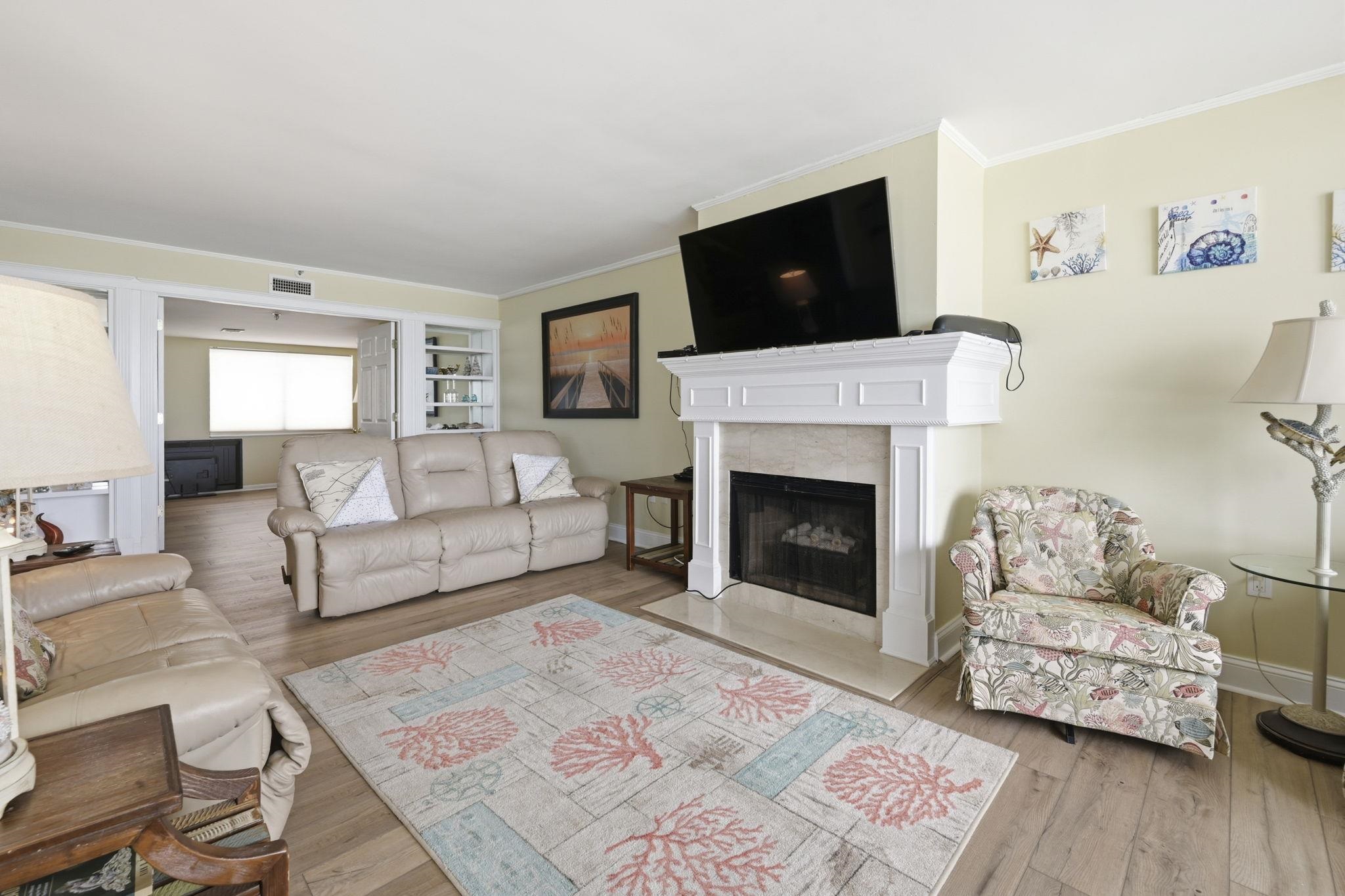 4719 S Ocean Blvd. Property Photo 8