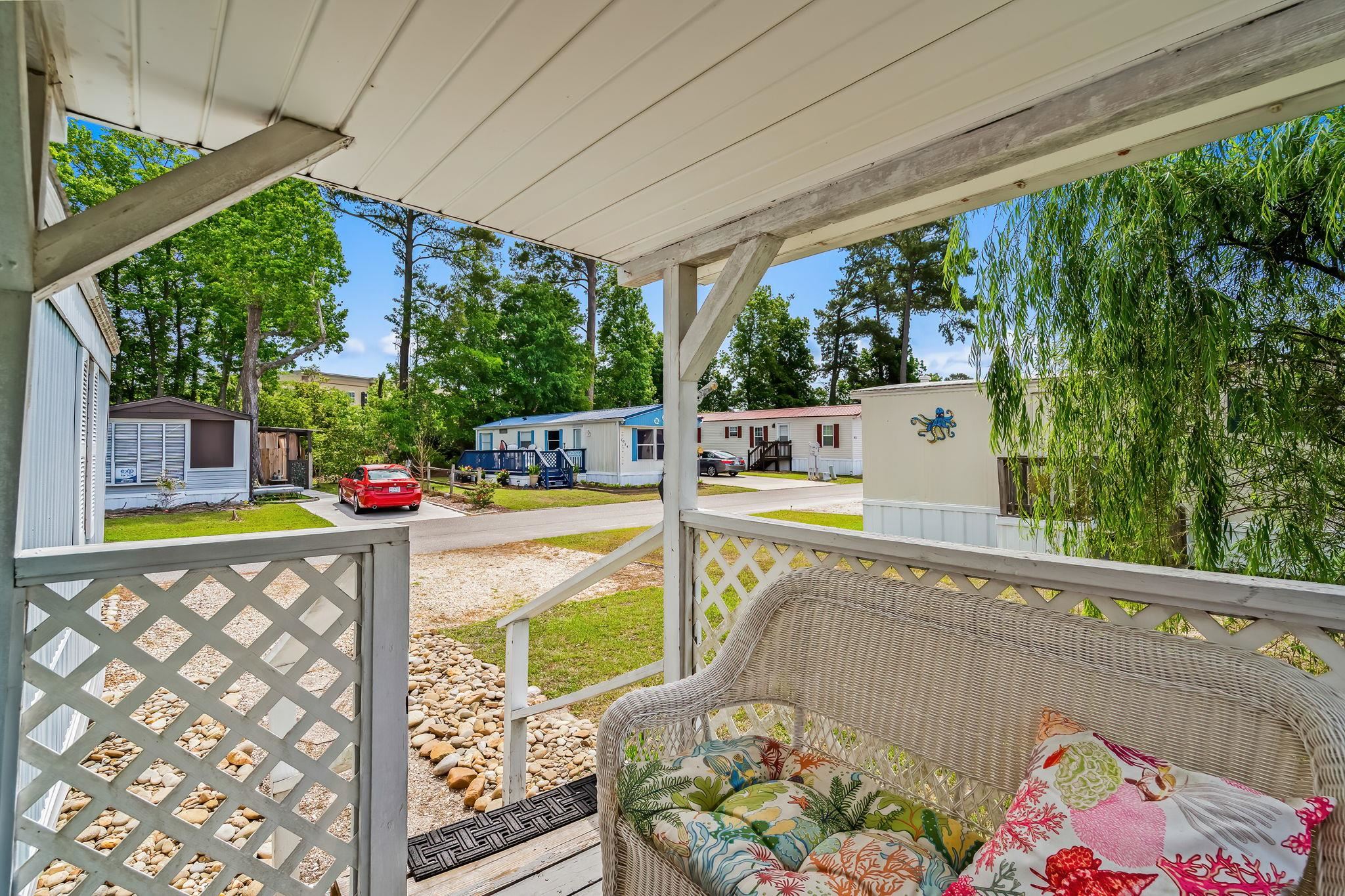 1017 Foxfire Dr. Property Photo 5