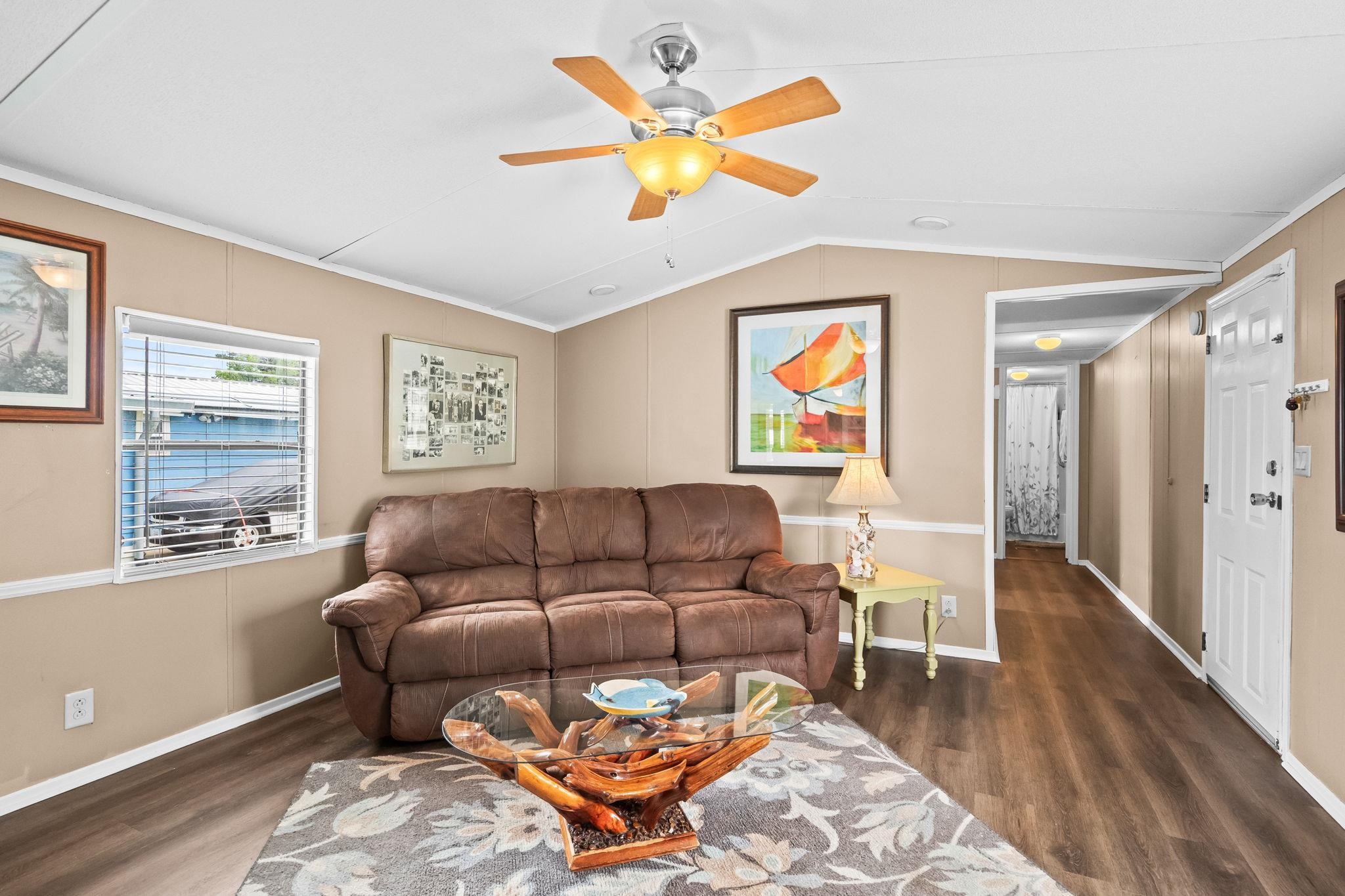 1017 Foxfire Dr. Property Photo 8