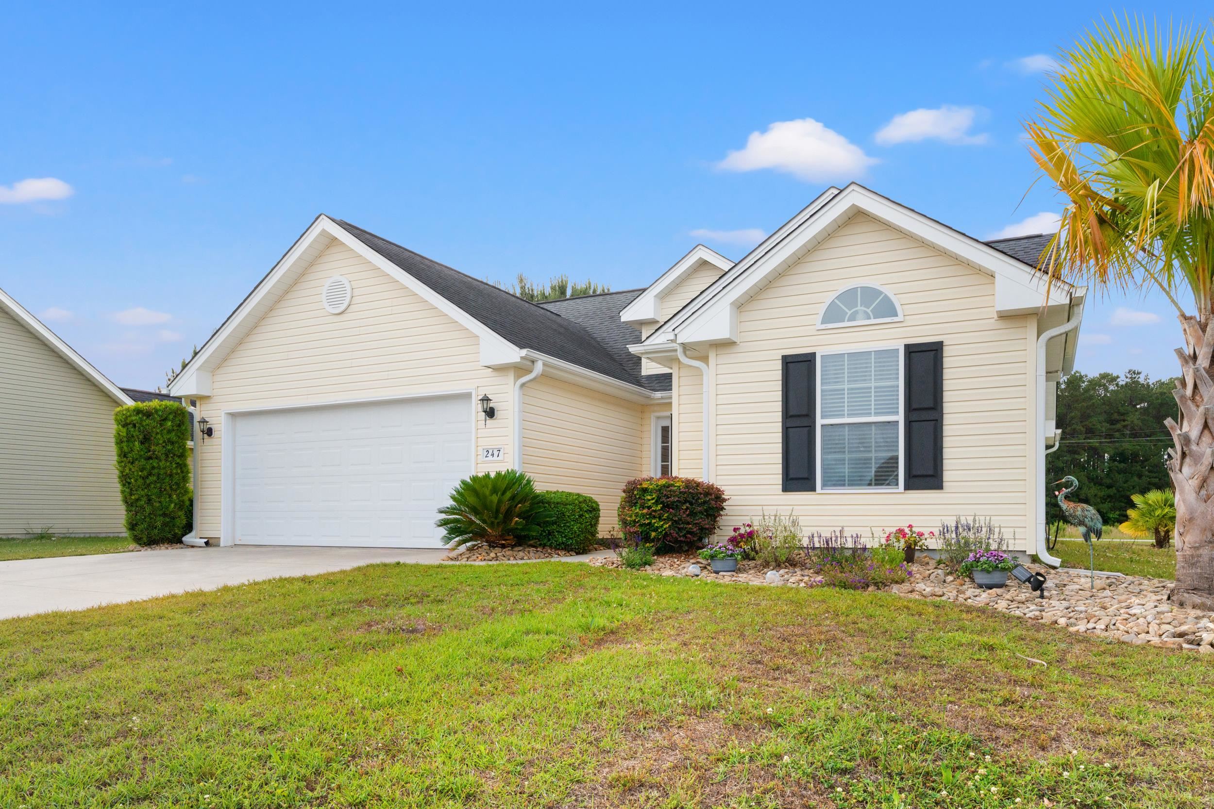 247 Hickory Springs Ct. Property Photo 3