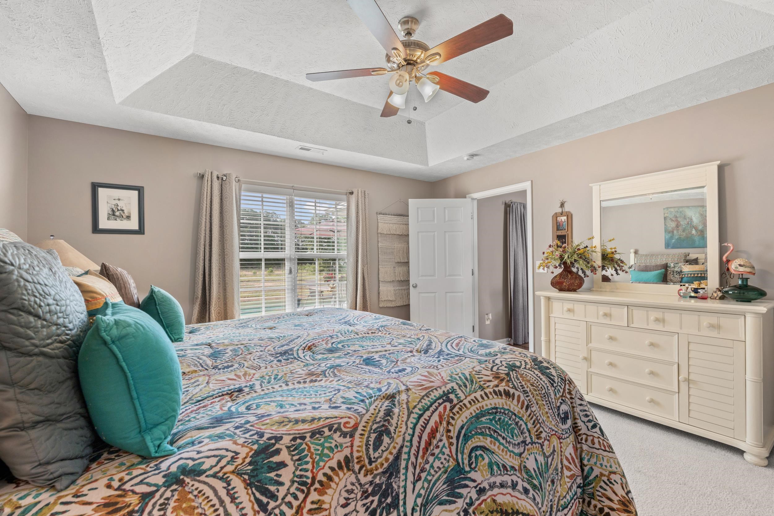 247 Hickory Springs Ct. Property Photo 19