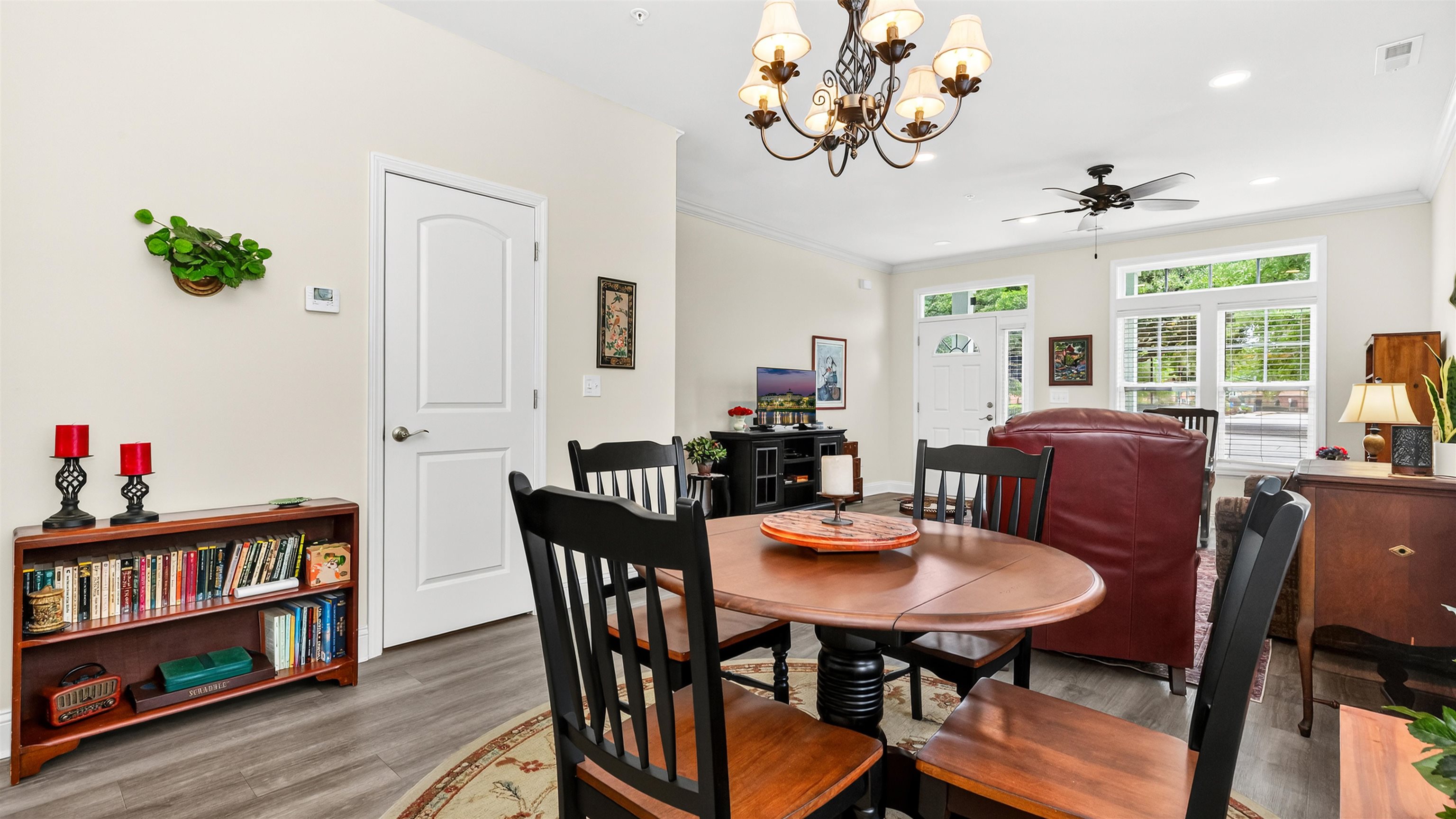 3538 Pampas Dr. Property Photo 9