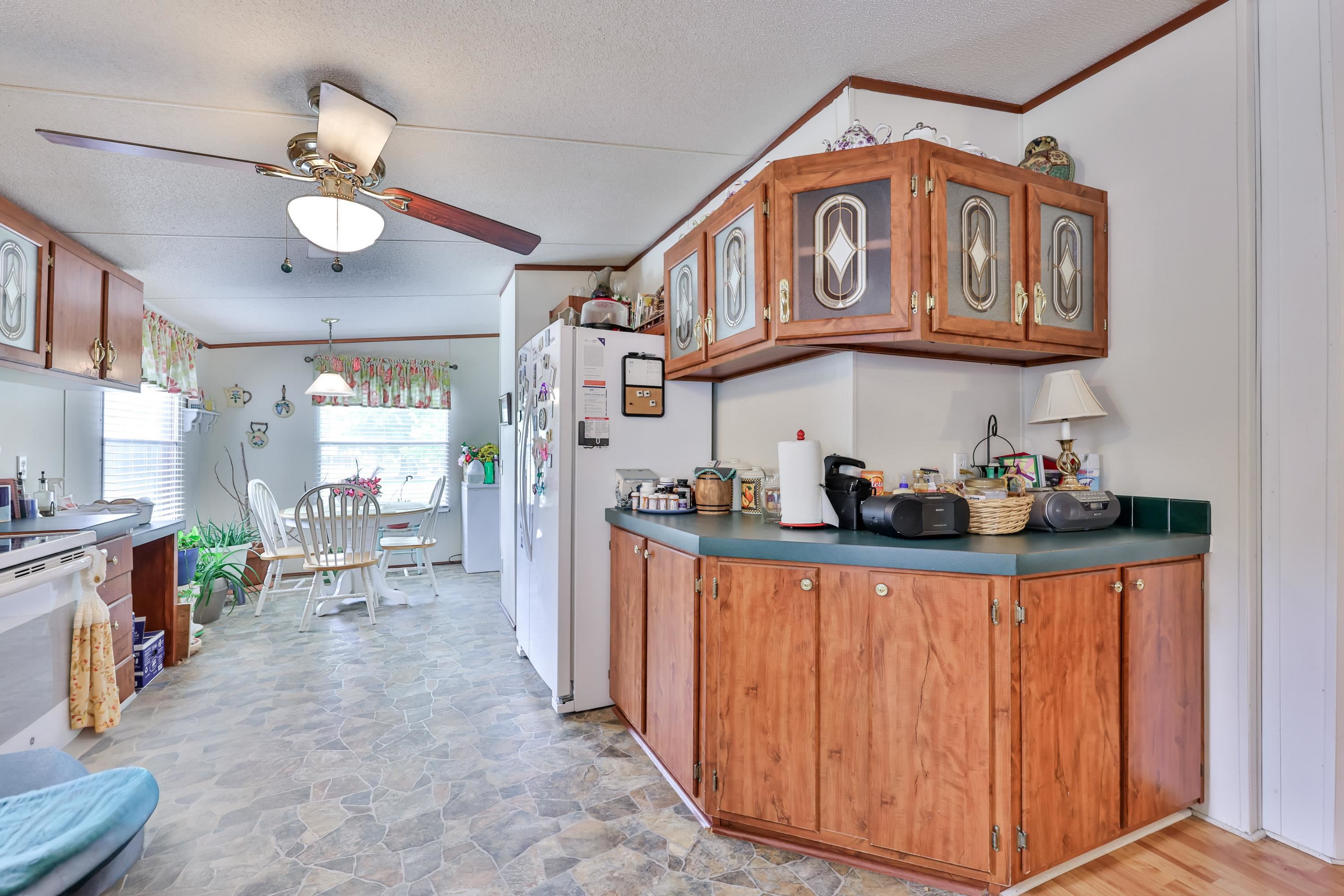 290 Willard Rd. Property Photo 6