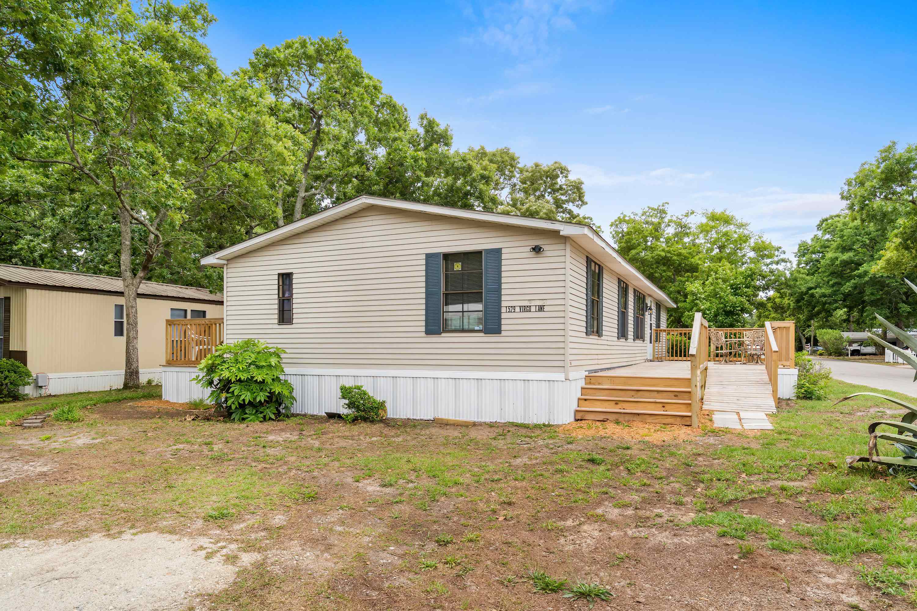 1529 Virgo Ln. Property Photo 3