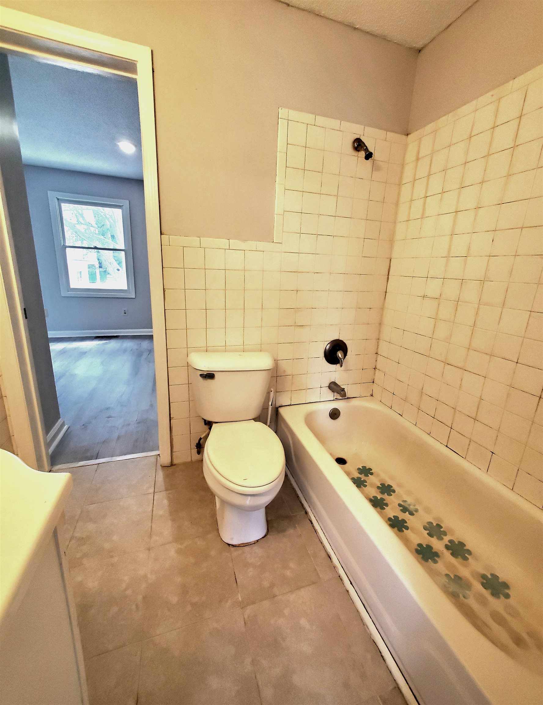 509 67th Ave. N Property Photo 15