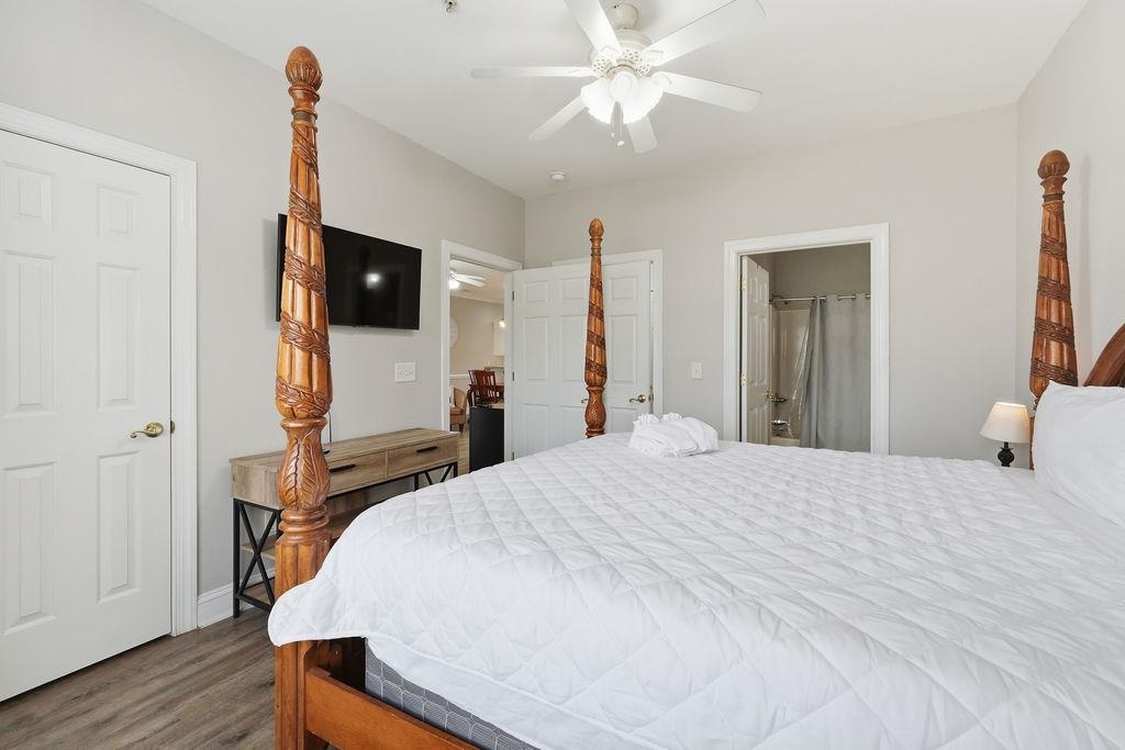 4803 Bovardia Pl. Property Photo 14