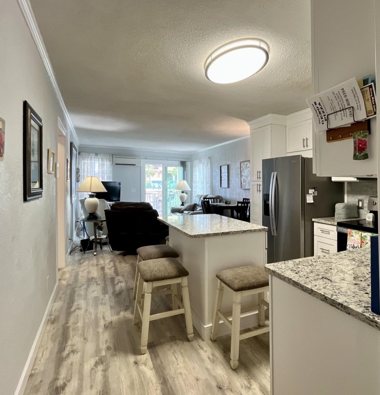 9660 Shore Dr. Property Photo 4